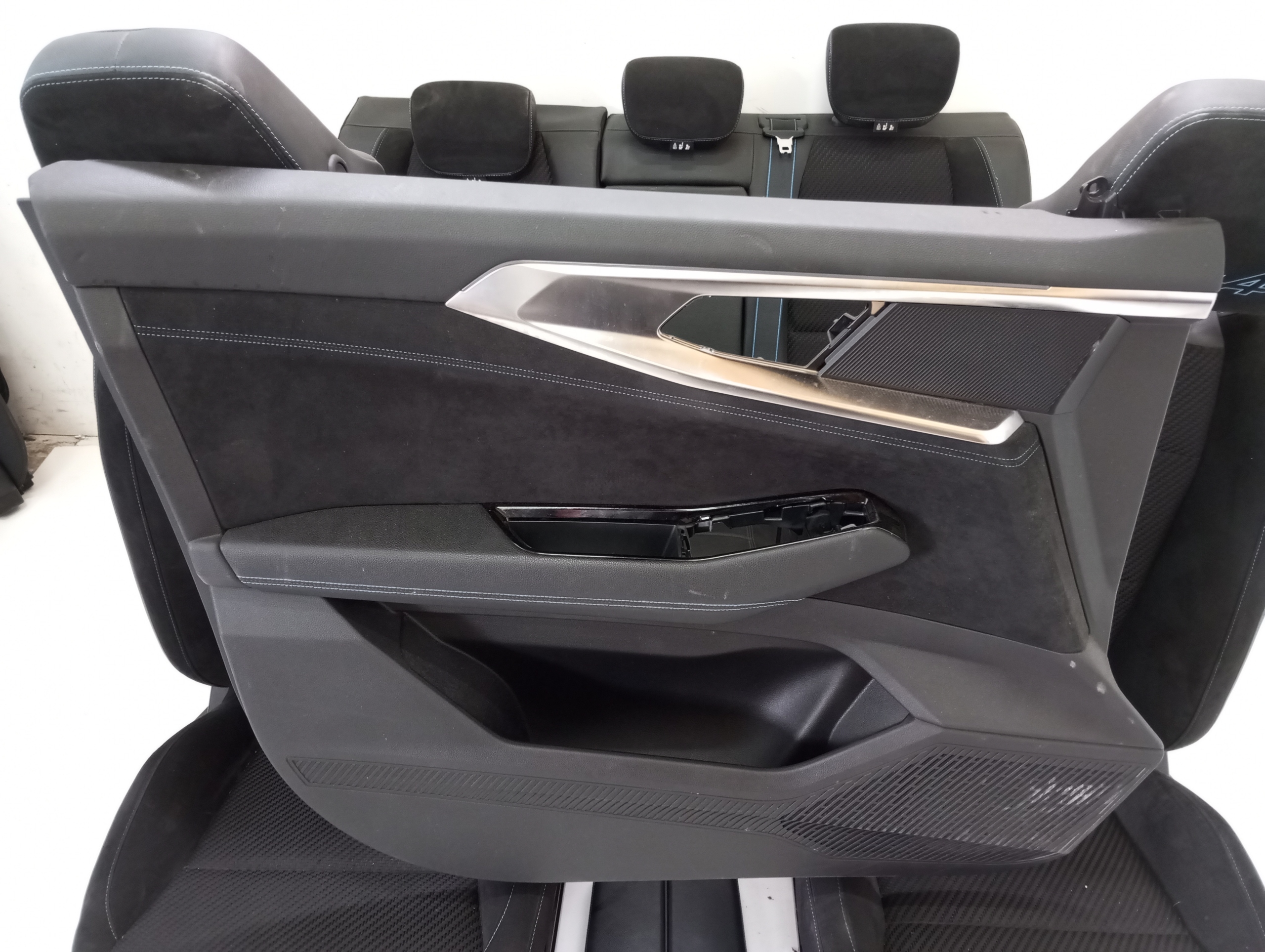 seats upholstery pol leather RENAULT AUSTRAL ALCANTARA