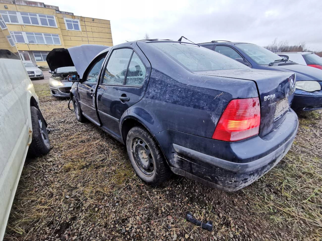 volkswagen Bora шланг воды 2000 1.9л