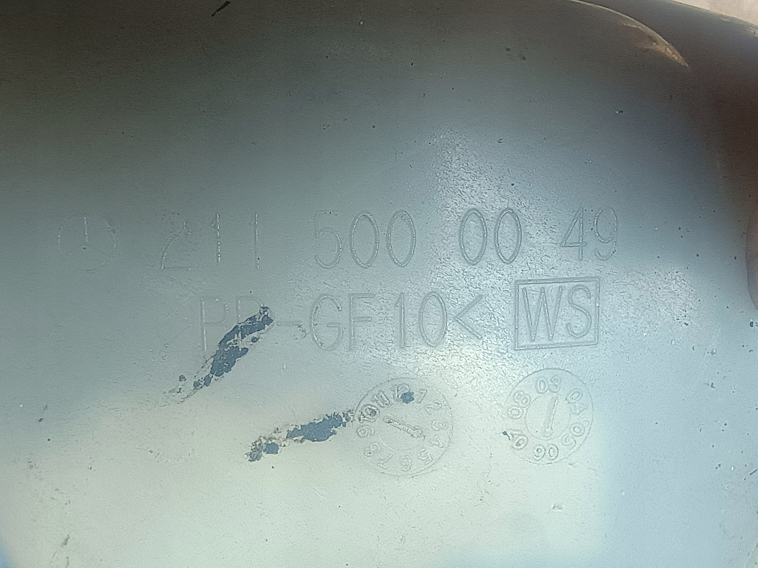 water tank cup 2115000049 MERCEDES W211