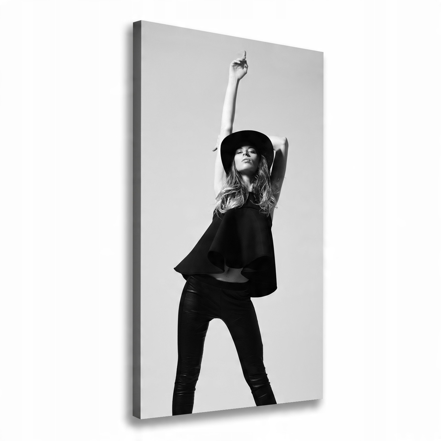 

Foto obraz na płótnie Kobieta w czerni 70x140 cm