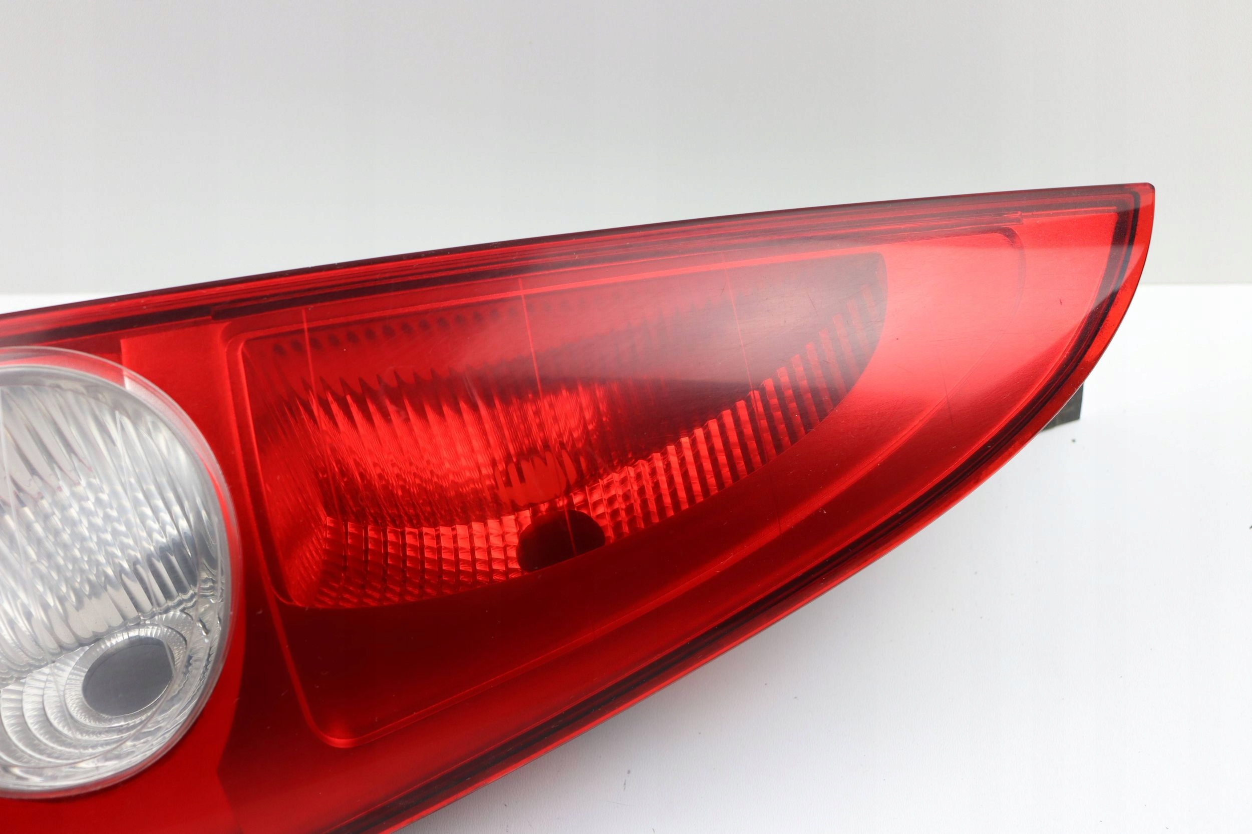 RENAULT ESPACE IV light right rear part rear EUROPA 8200027152