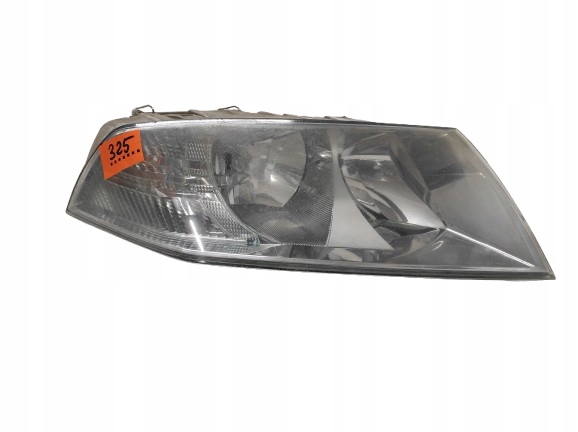 SKODA OCTAVIA 2 II 04-08 LAMPA PRAWA PRZÓD - CAŁA