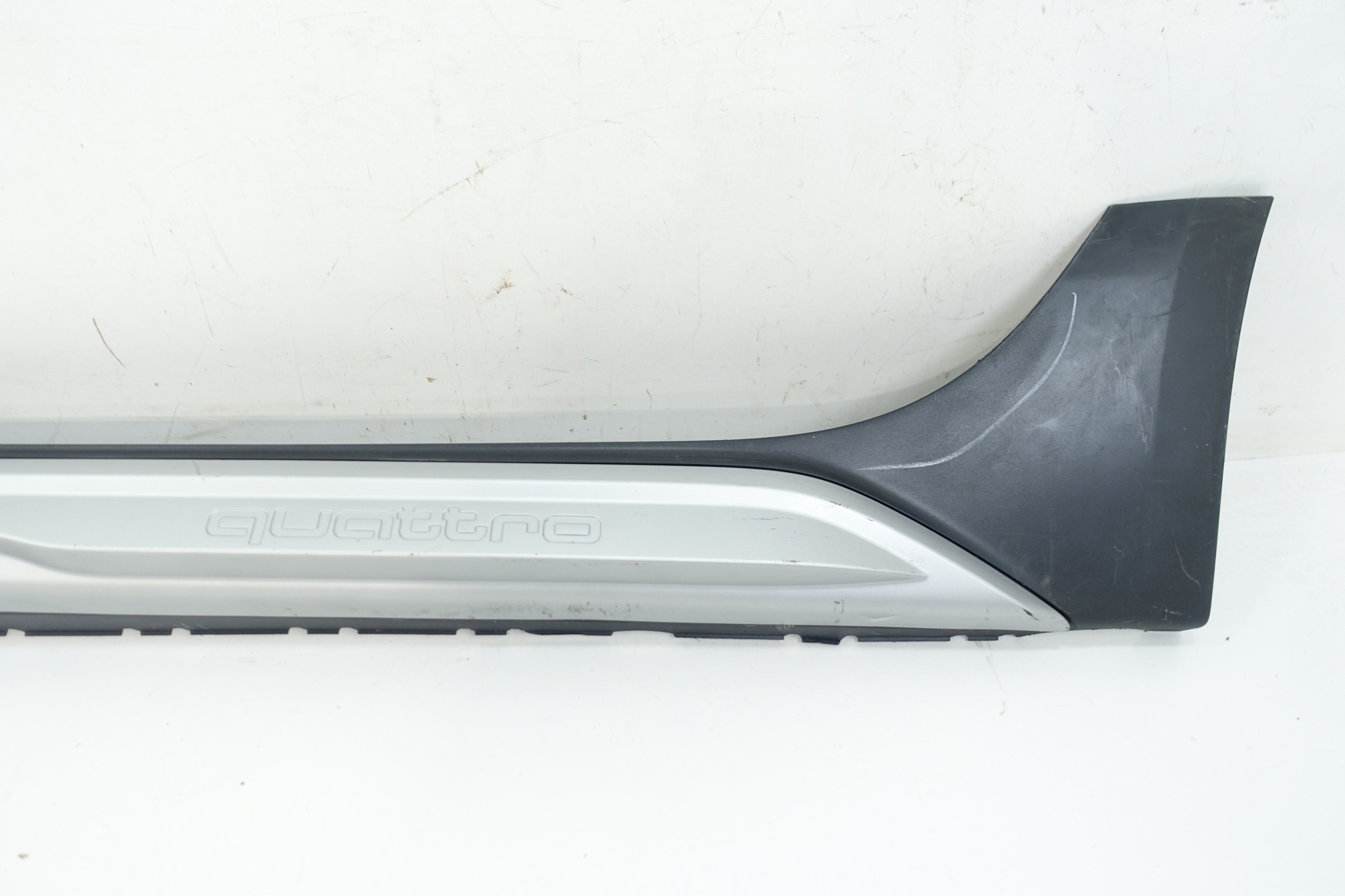 moulding threshold left AUDI A4 B9 LIFT KOMBI ALLROAD