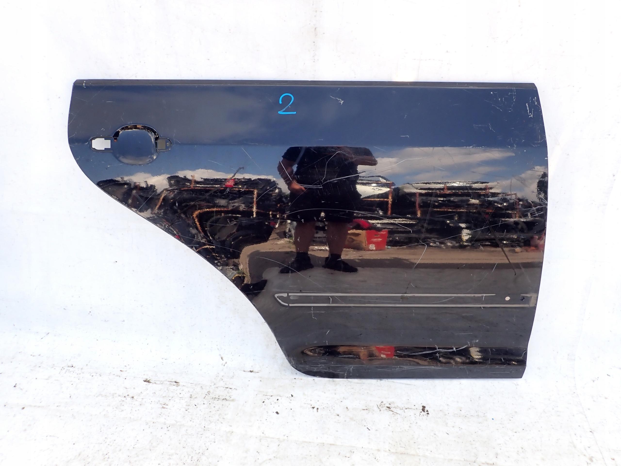 VW GOLF V+ 5 plus 05-09 door right rear part rear.