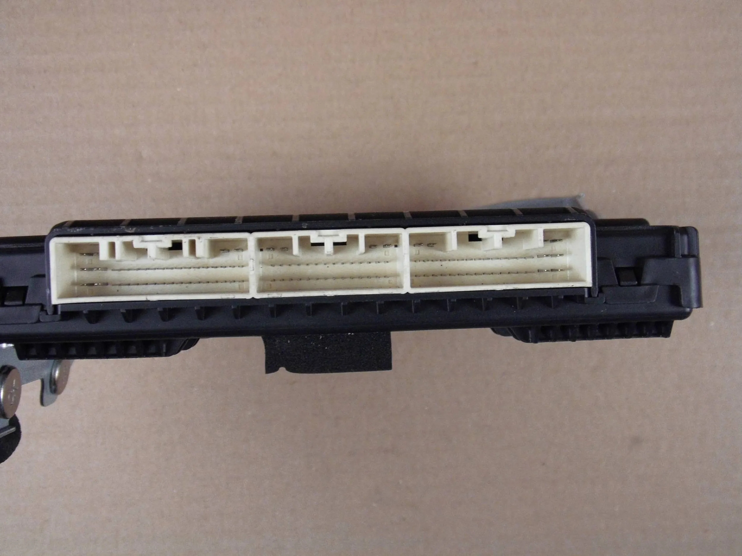 KIA Stinger modulo IBU 95400-J5210 95400J5210