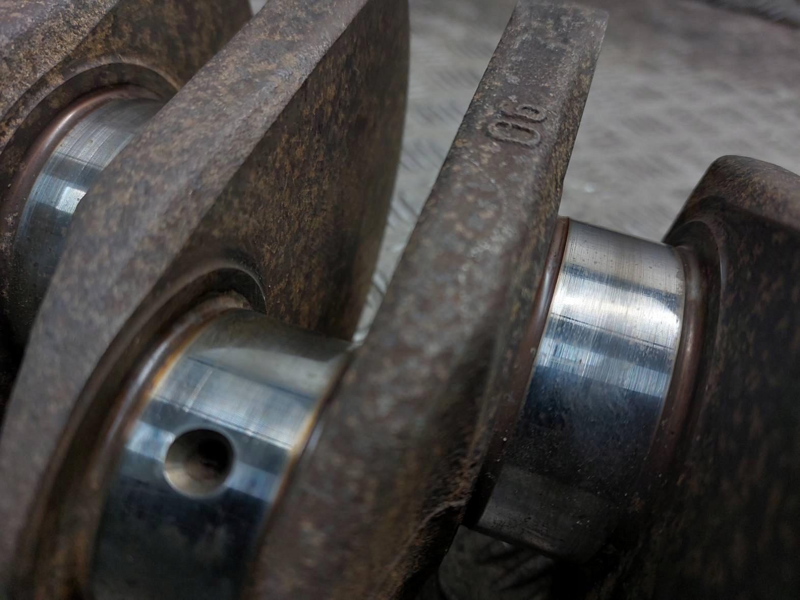 crank VOLVO V40 and (before lift) 9458425