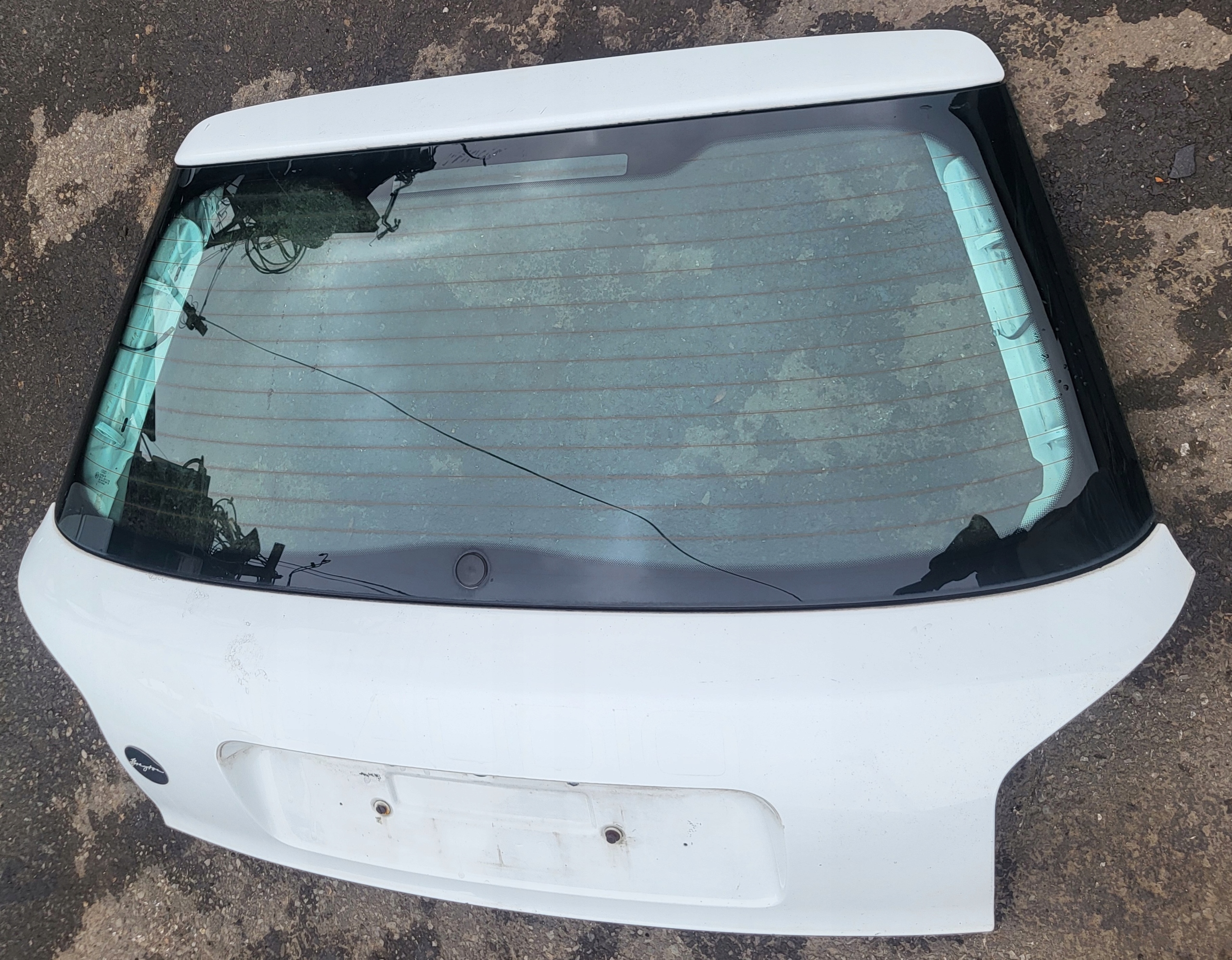 rear trunk door boot window AUDI A3 8L 3D OE BIALA