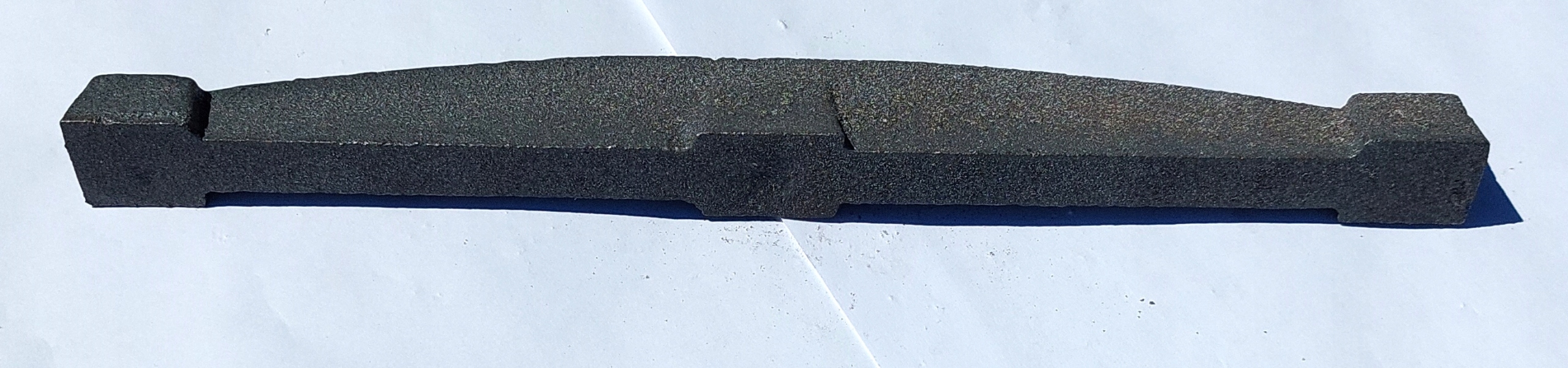 

Ruszt Belkowy Żeliwny Sztabkowy 28CM