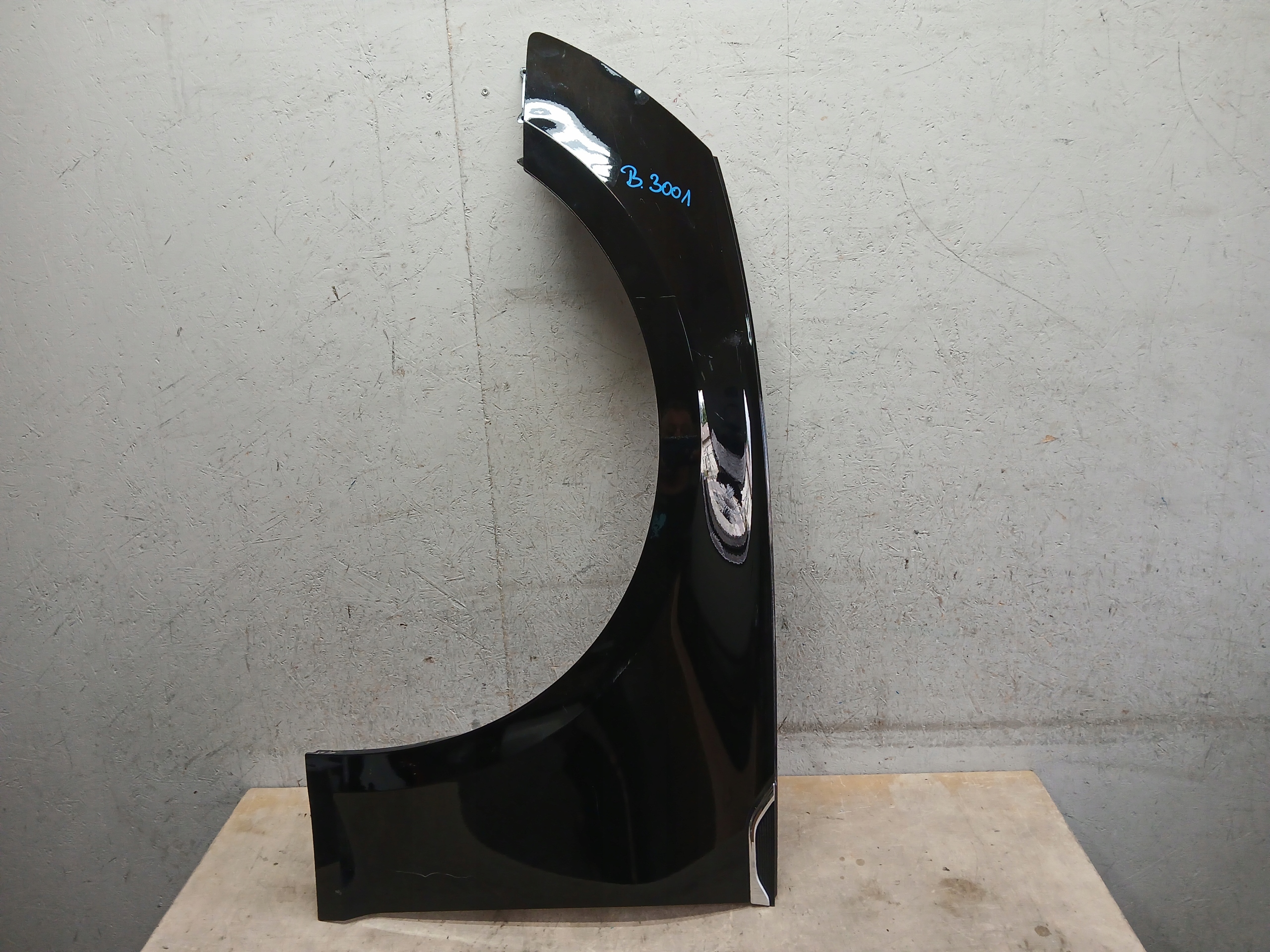 fender front left AUDI A5 8W6 17