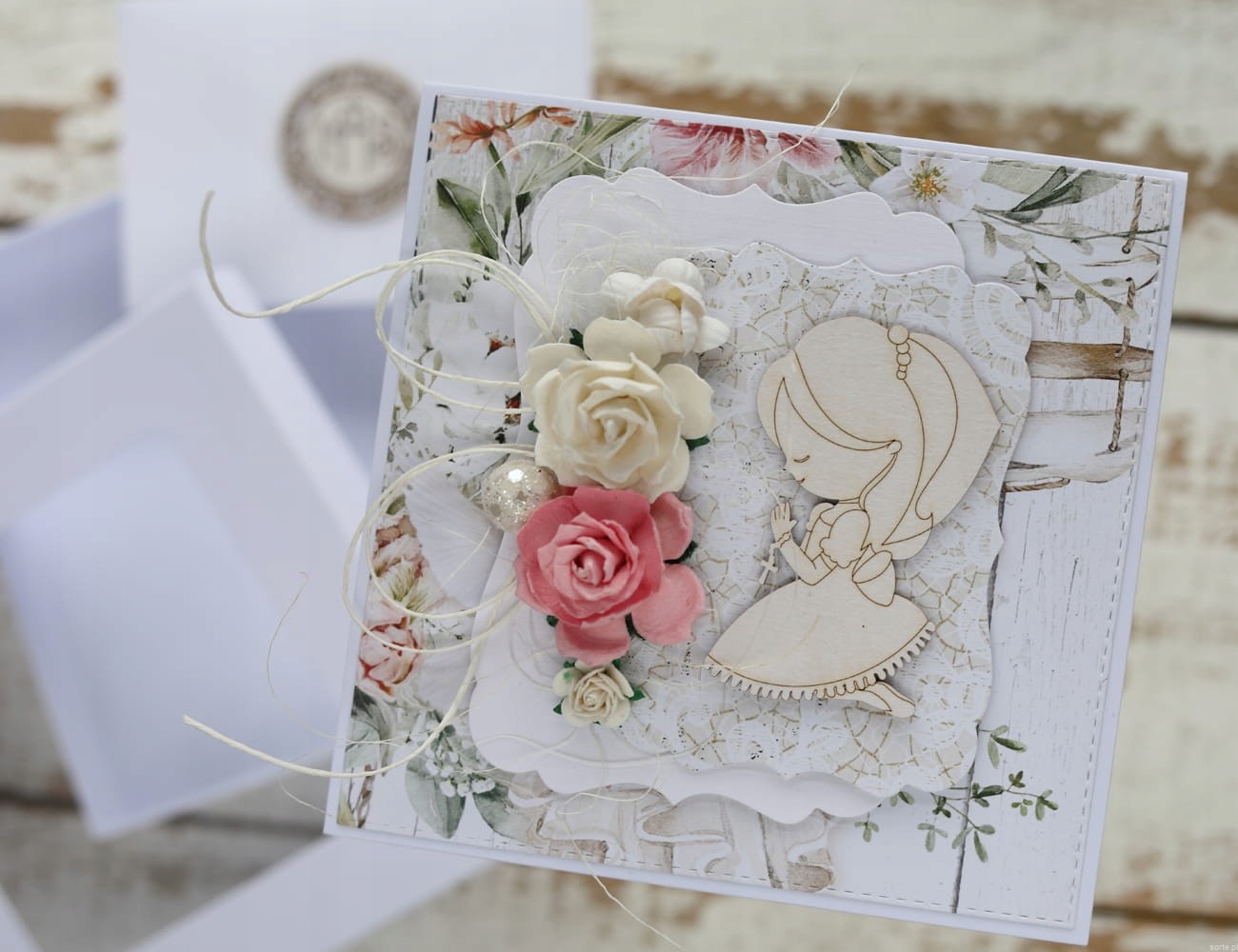 Květinové společenství na přijímání suvenýr přijímání