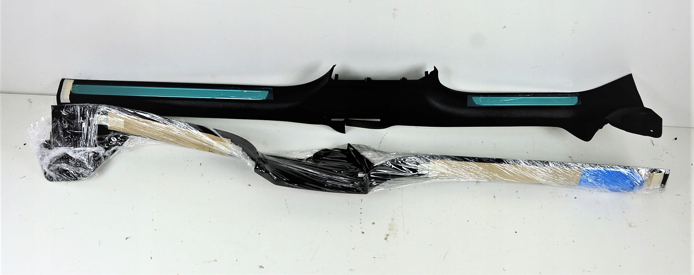 3G8853371 3G8853372 - ARTEON FL R-LINE ПЕДАЛЬ ПОРОГА ВНУТР. 3G8853371/372