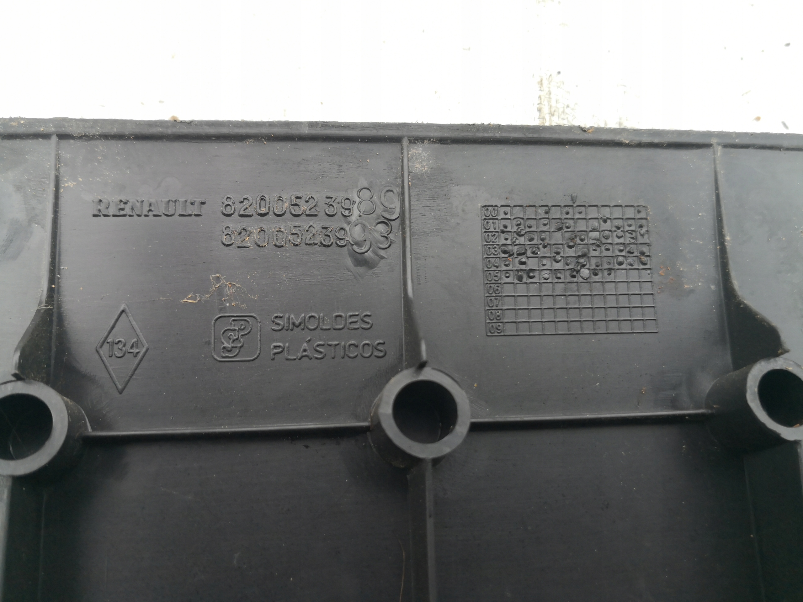 cover STOPIEN right RENAULT TRAFIC 8200523989
