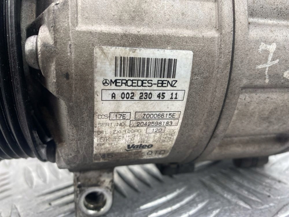 Mercedes E200 CGI S212 kompresor klimatizaci A0022304511 M271