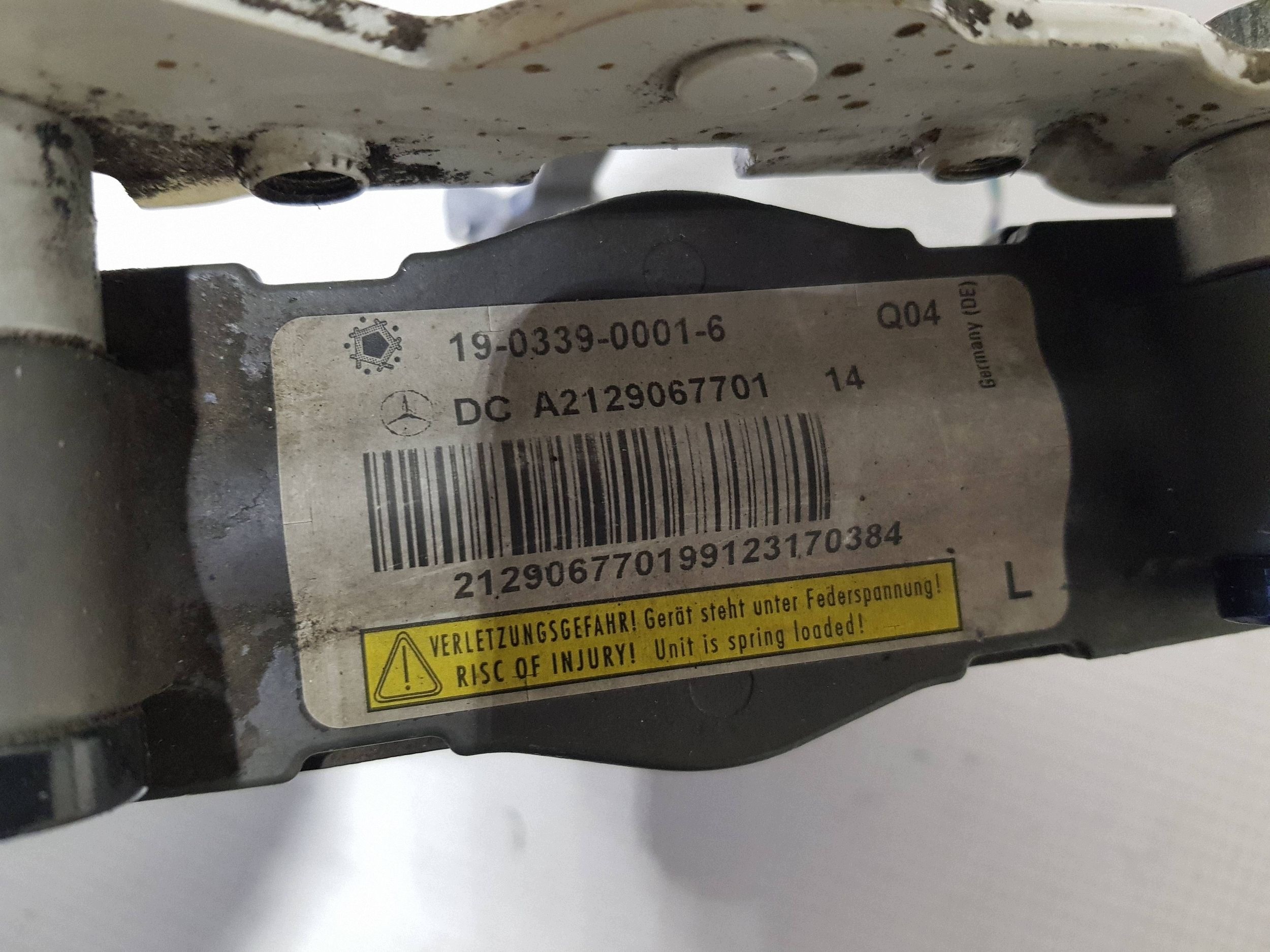 hinge NABOJ bonnets left MERCEDES W212 LIFT 2129067701