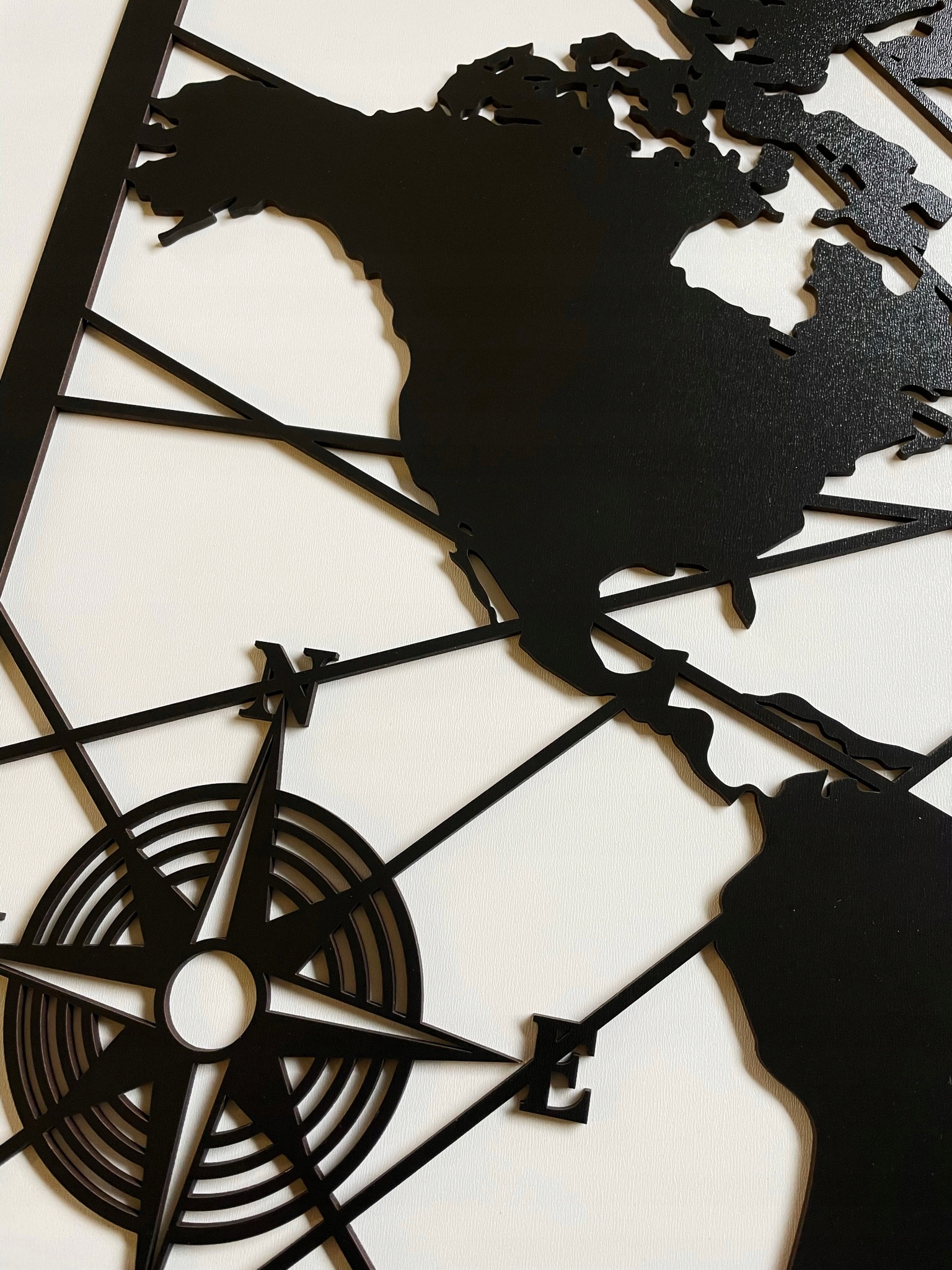 OBRAZ AŻUROWY DEKORACJA ŚCIENNA MAPA ŚWIATA 3P-53 Tematyka mapy