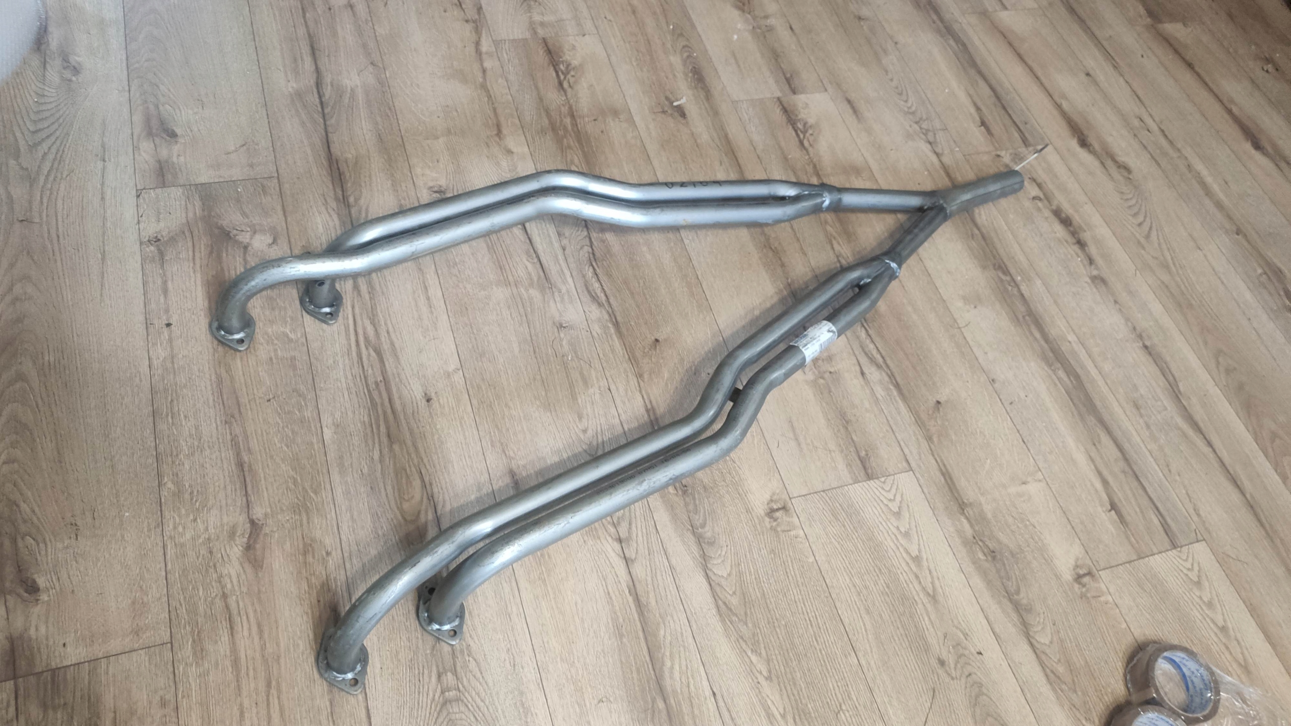 02104 - ГЛУШИТЕЛЬ ПЕРЕДНИЙ КОЛЛЕКТОР ALFA 33 ALFASUD 72-93 НОВЫЙ