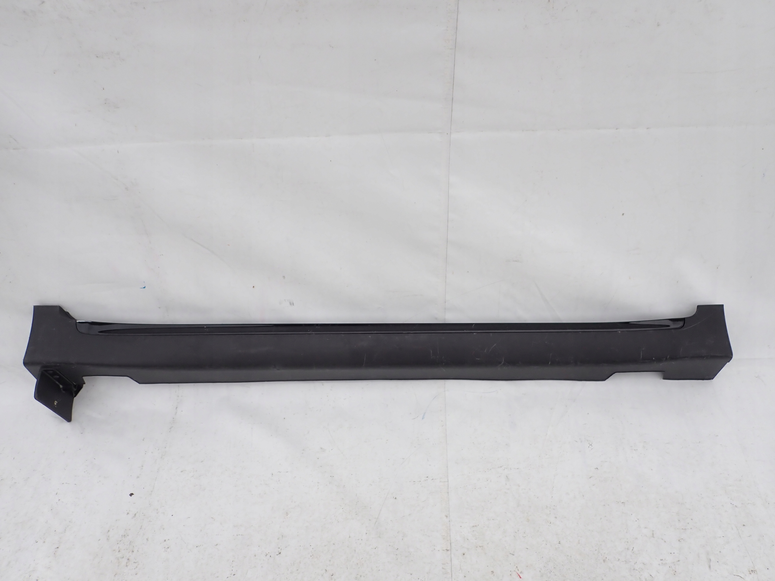 KIA SPORTAGE IV GT-LINE LIFT moulding threshold right
