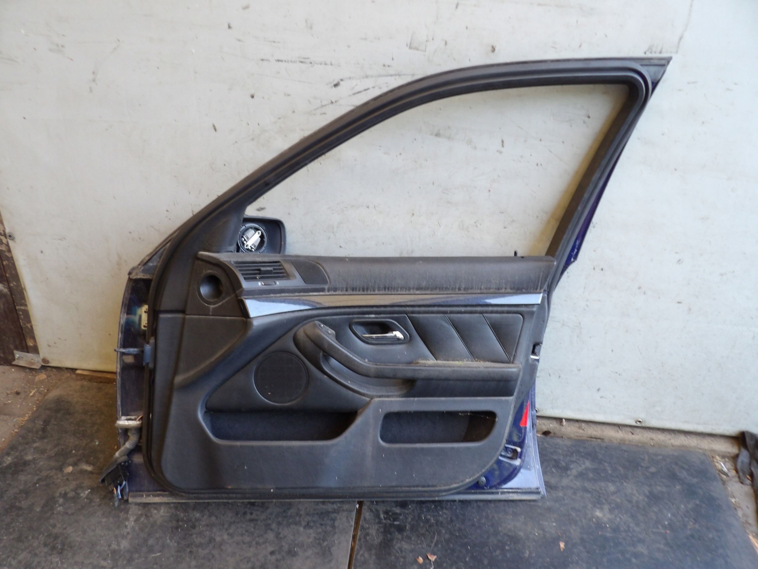 BMW E39 door front right sedan