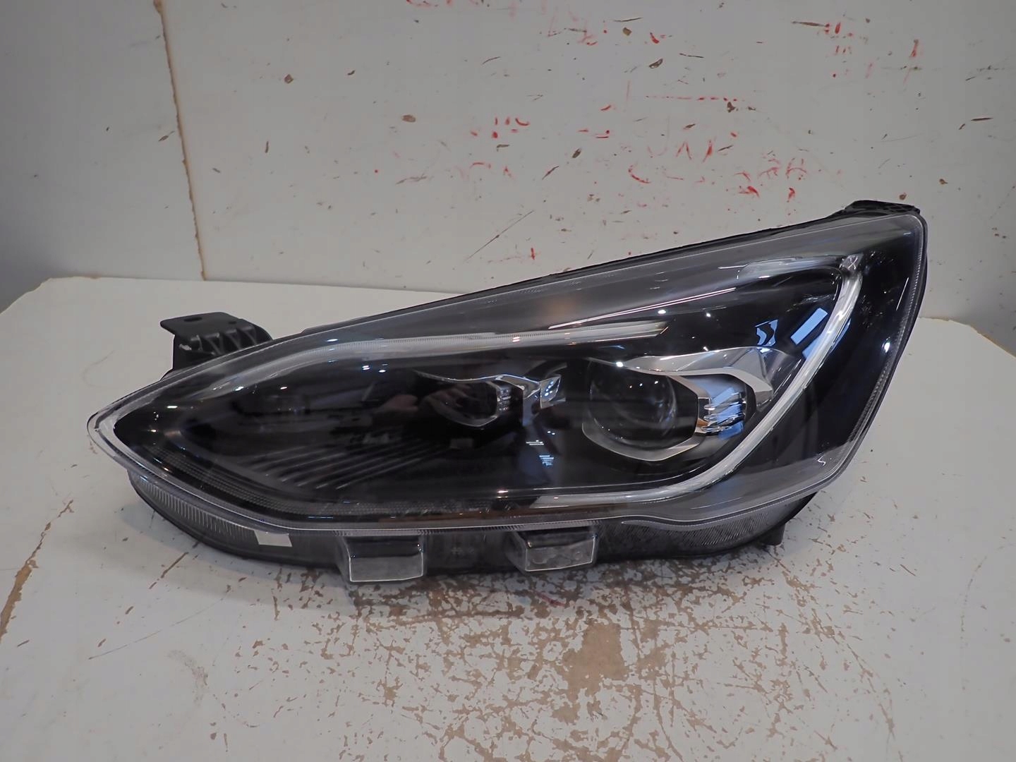 light front left FORD FOCUS MK4 2018- FULL LED