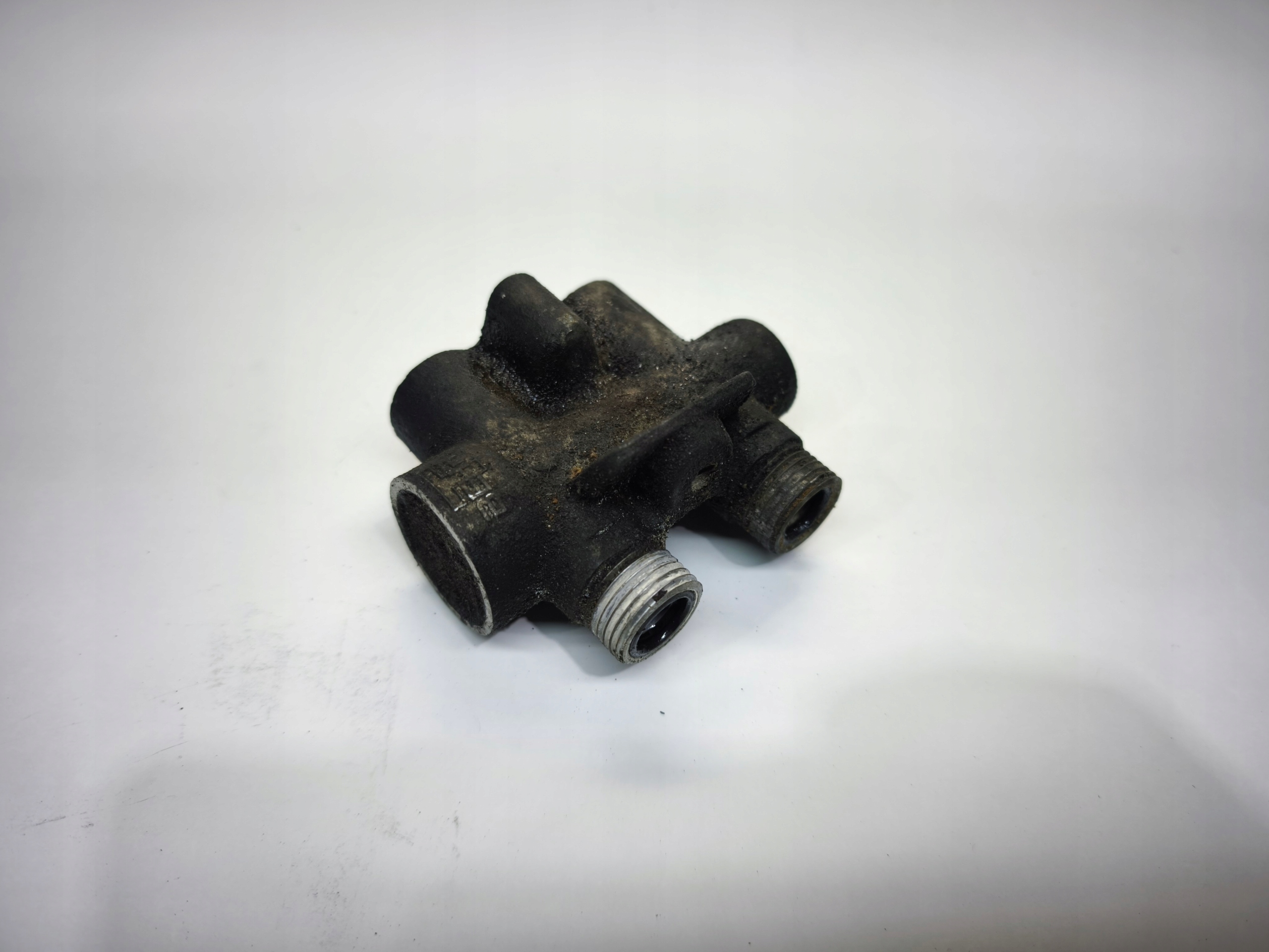 REGULATOR TEMPERATURY olio AUDI Q7 4L 7L0317027A