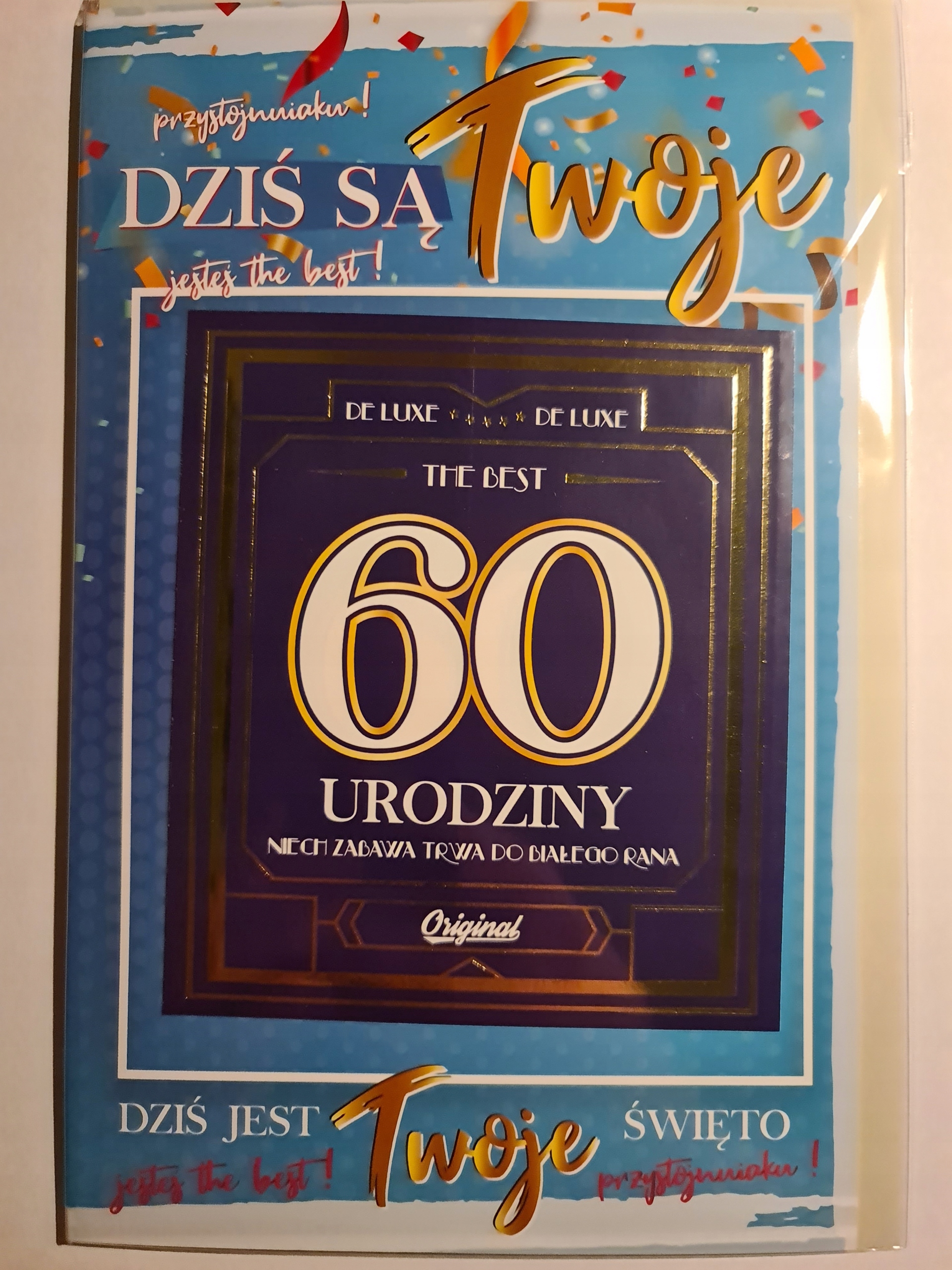 

kartka urodzinowa na 60 lat z naklejką na butelkę