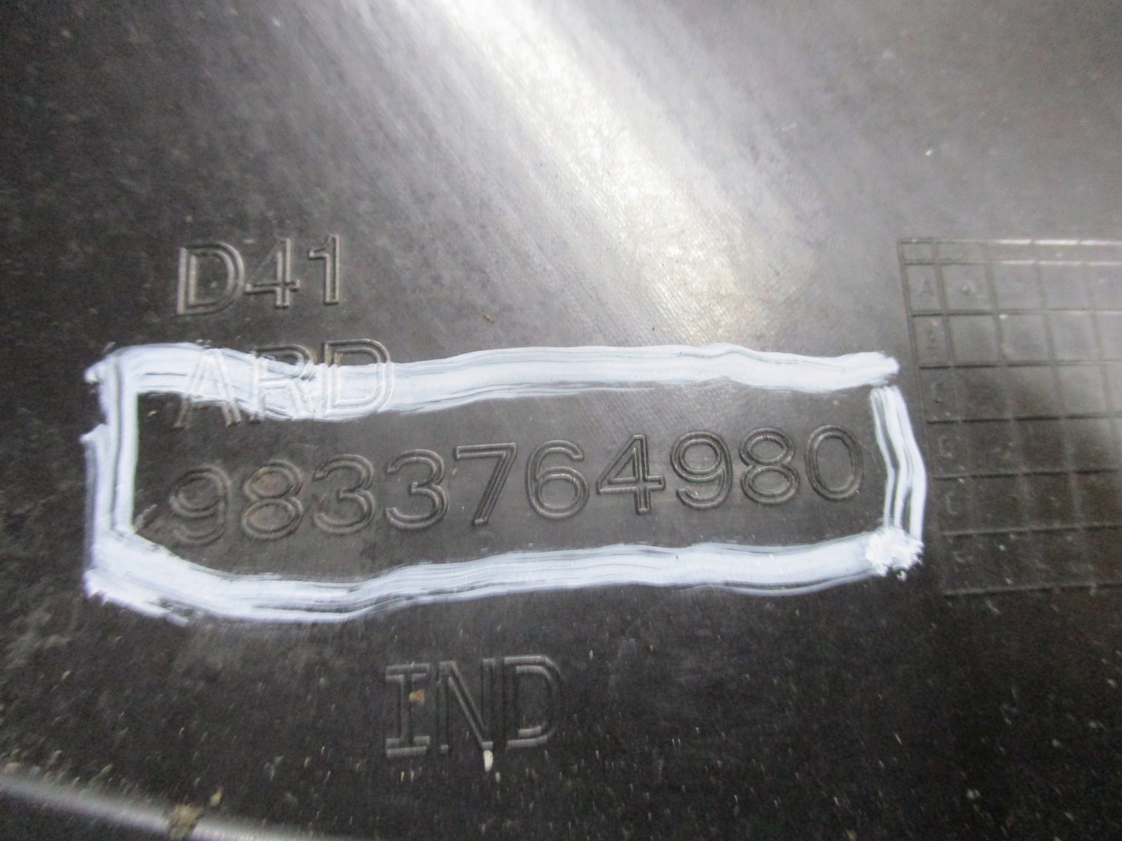 mudguard Citroen DS4 9833766080 9833764980 right left
