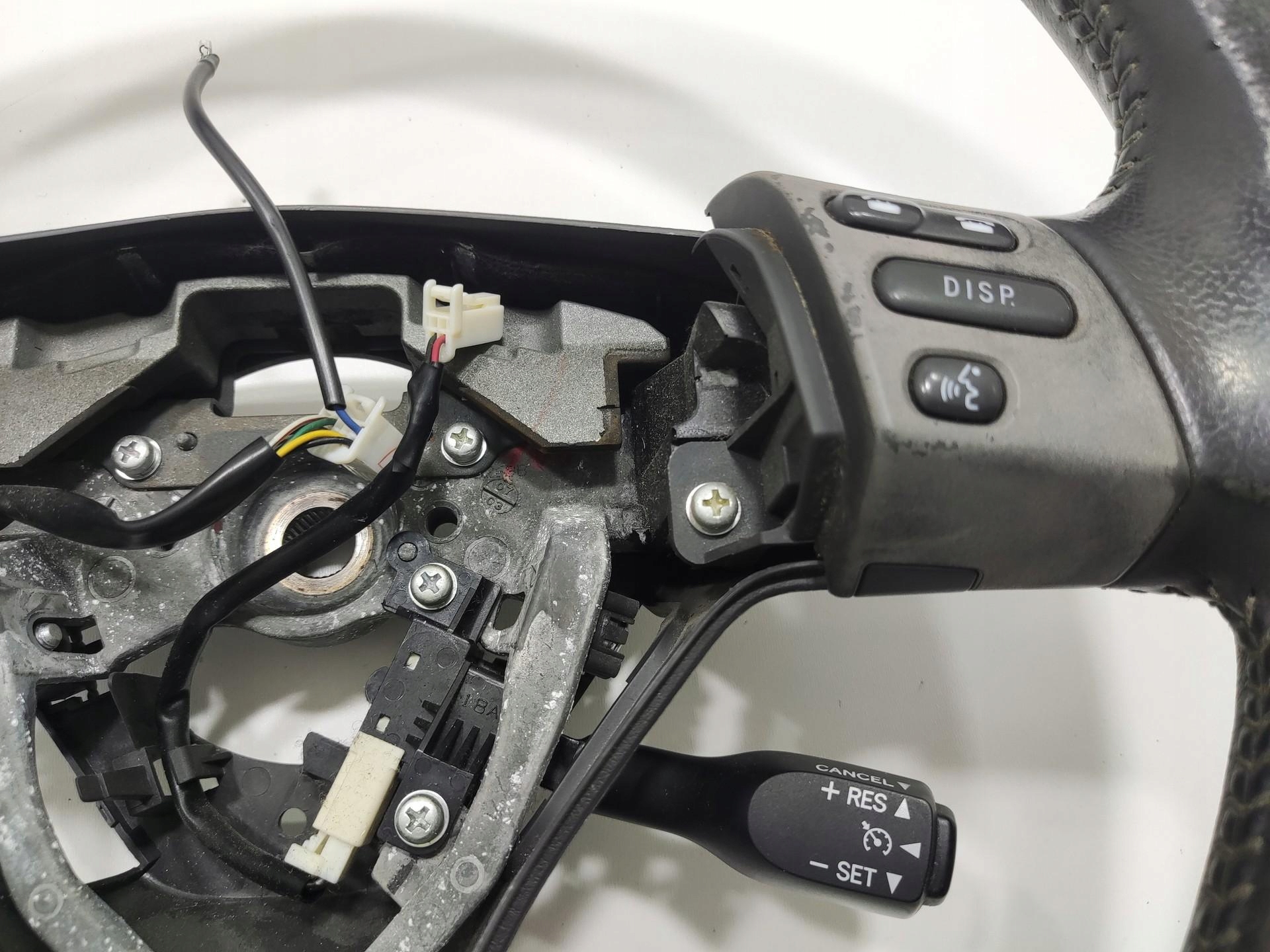 lenkrad MULTIFUNKCJA STEROWNIE LEXUS RX II 2003-2008