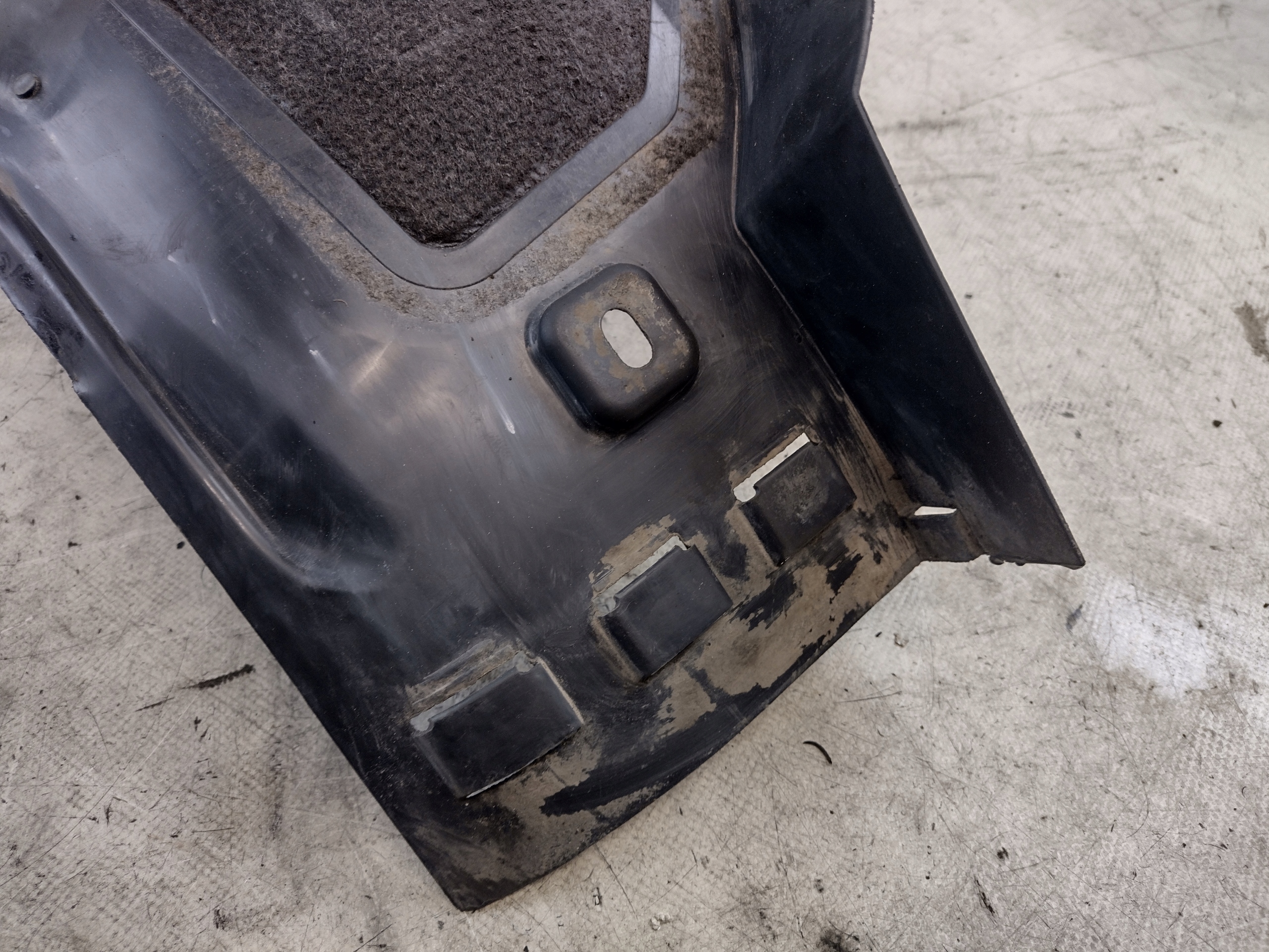 mudguard right front part rear Opel Astra J IV 13354317