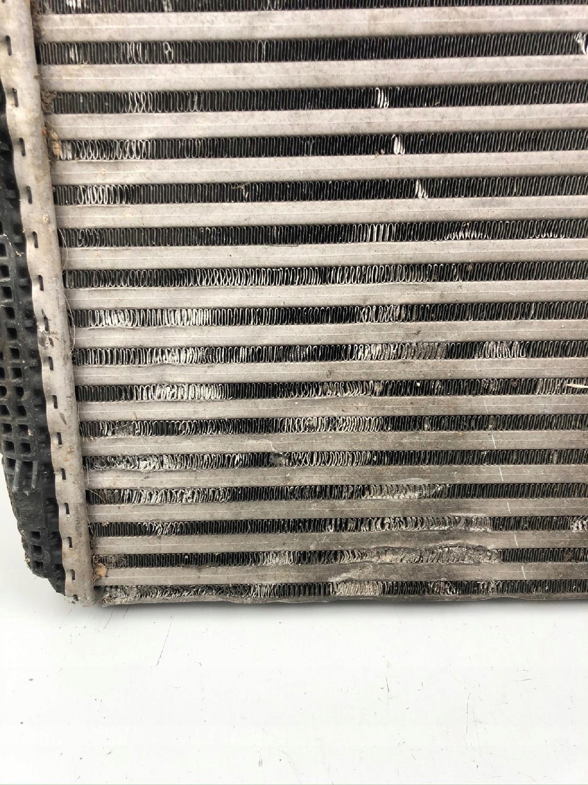 radiator intercooler PORSCHE MACAN TURBO