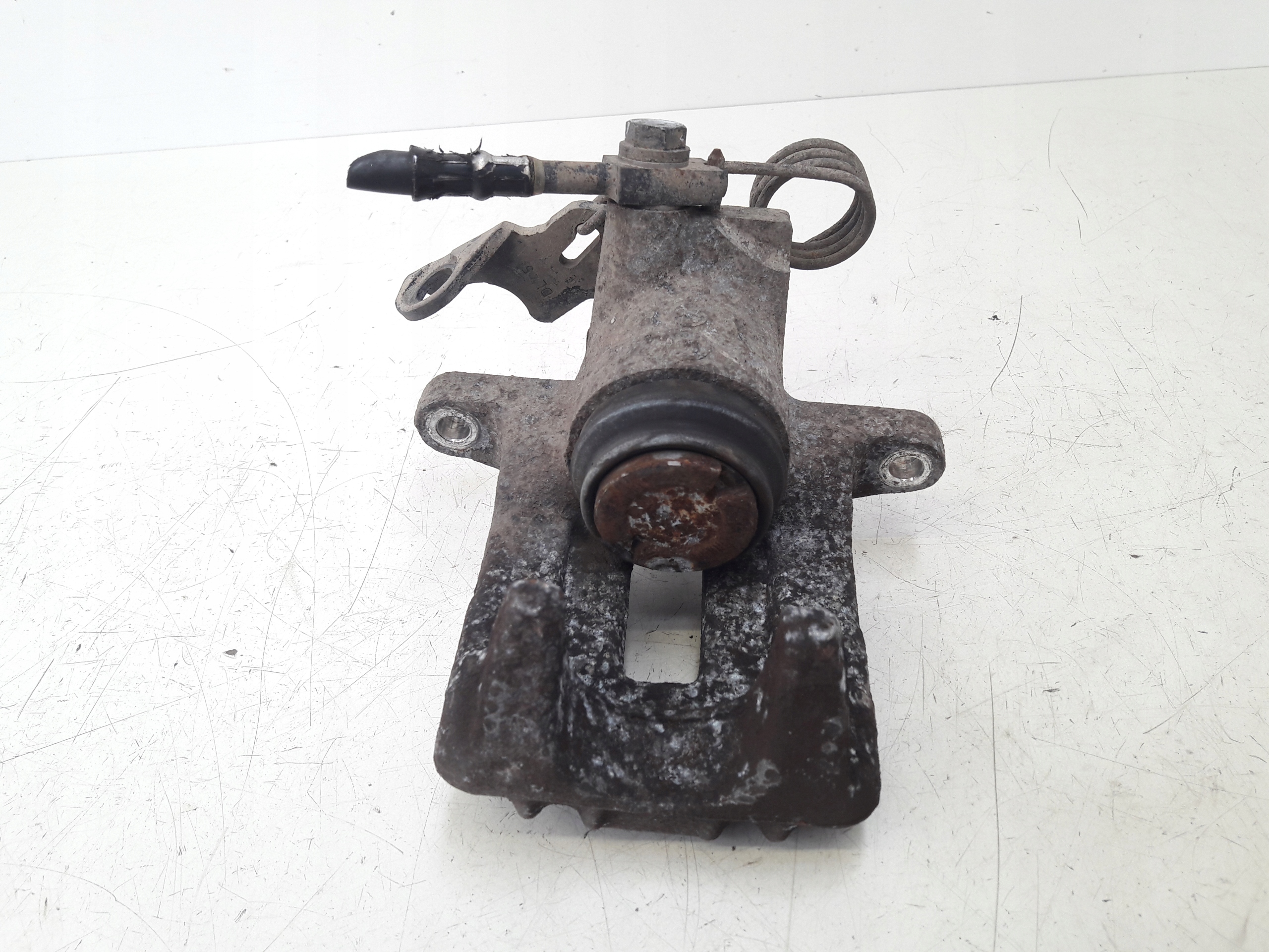caliper right rear part Skoda Superb
