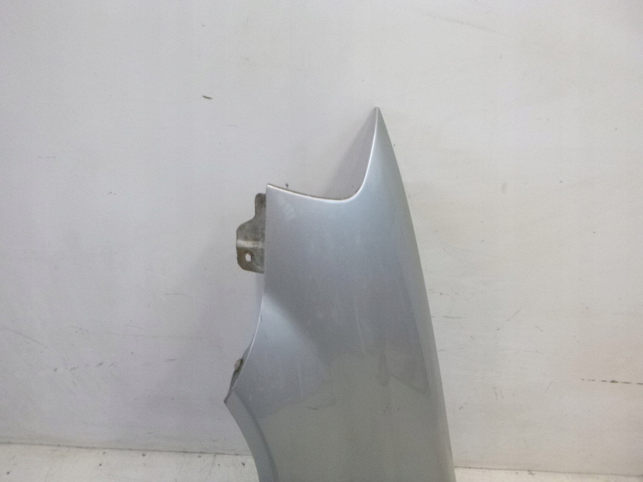 PARAFANGO SINISTRA CHEVROLET KALOS 2004R.