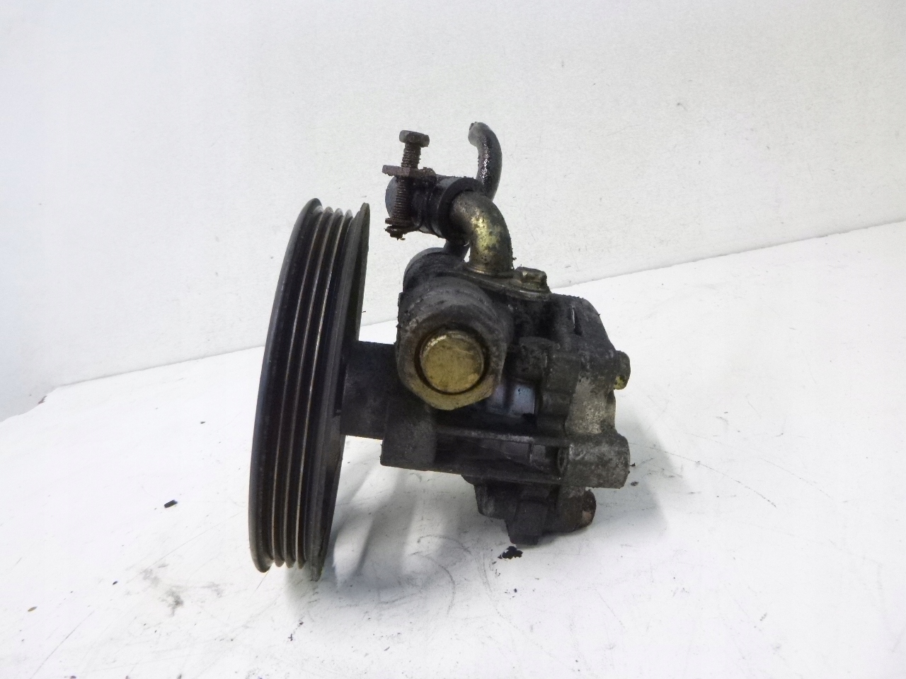 servo pump Suzuki Liana 1.6 01-10r.