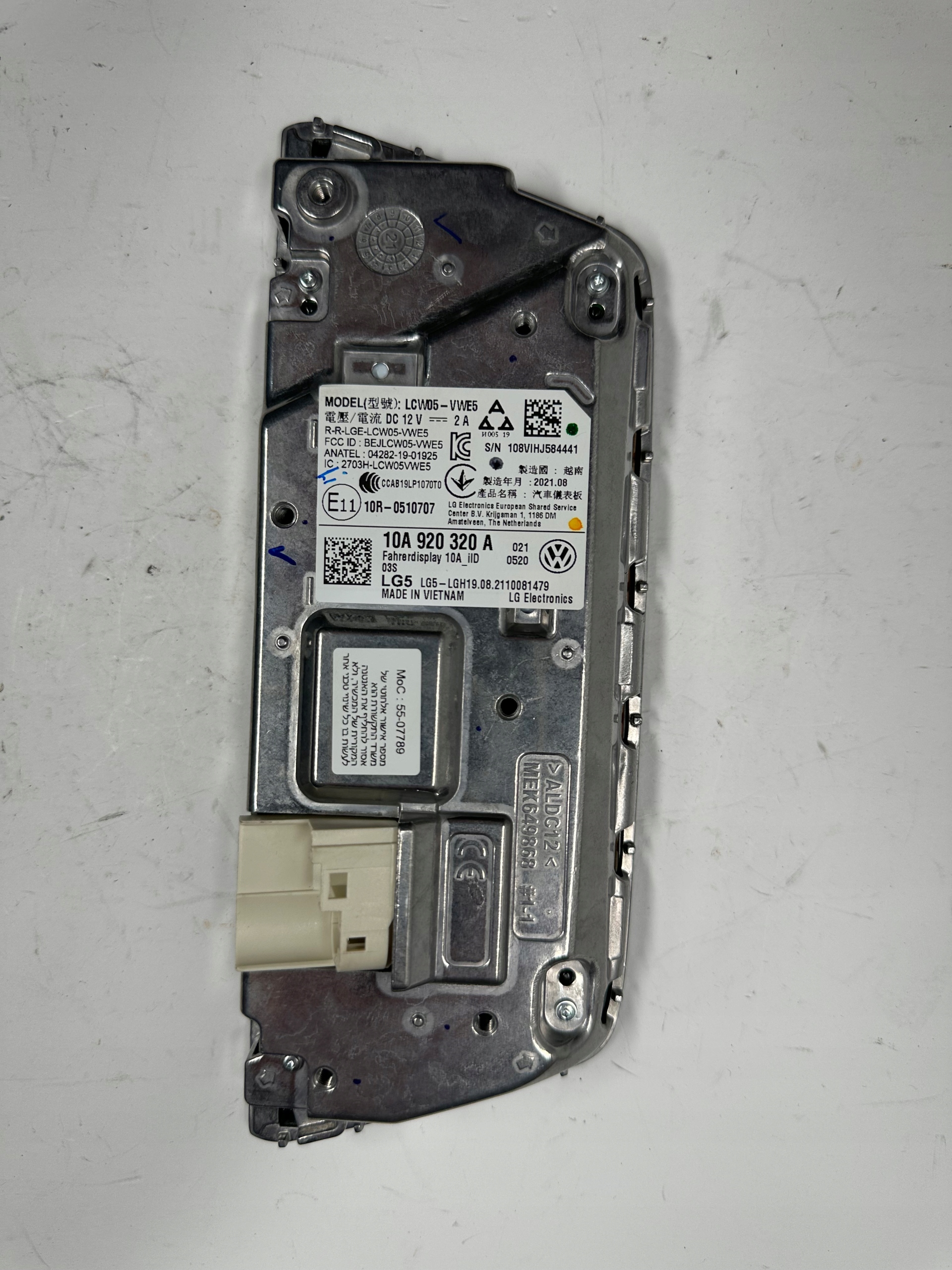 спидометр часы vw id.3 ID3 10A920320A