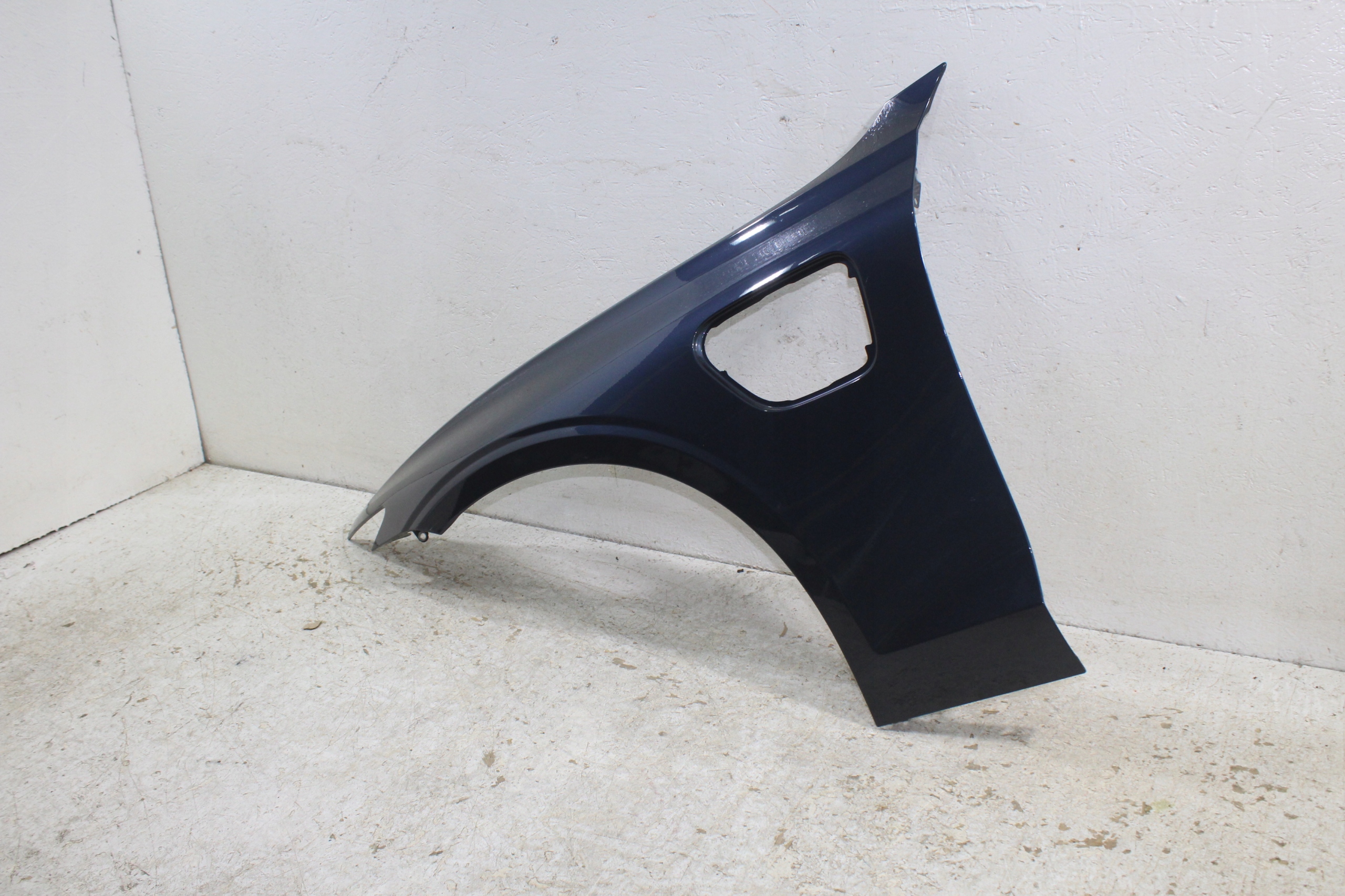 Volvo V60 II S60 II spoiler in Hybrid fender left front front