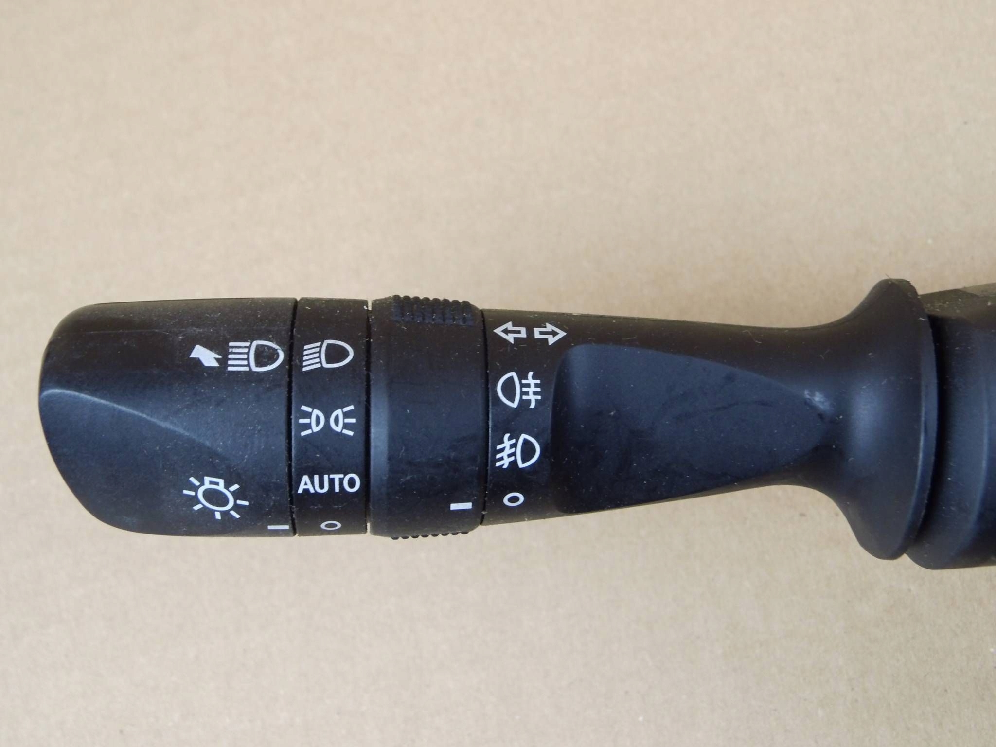 Toyota Auris II Interruttore comando luci indicatori di direzione DEVIO LUCI DEVIO tergicristalli