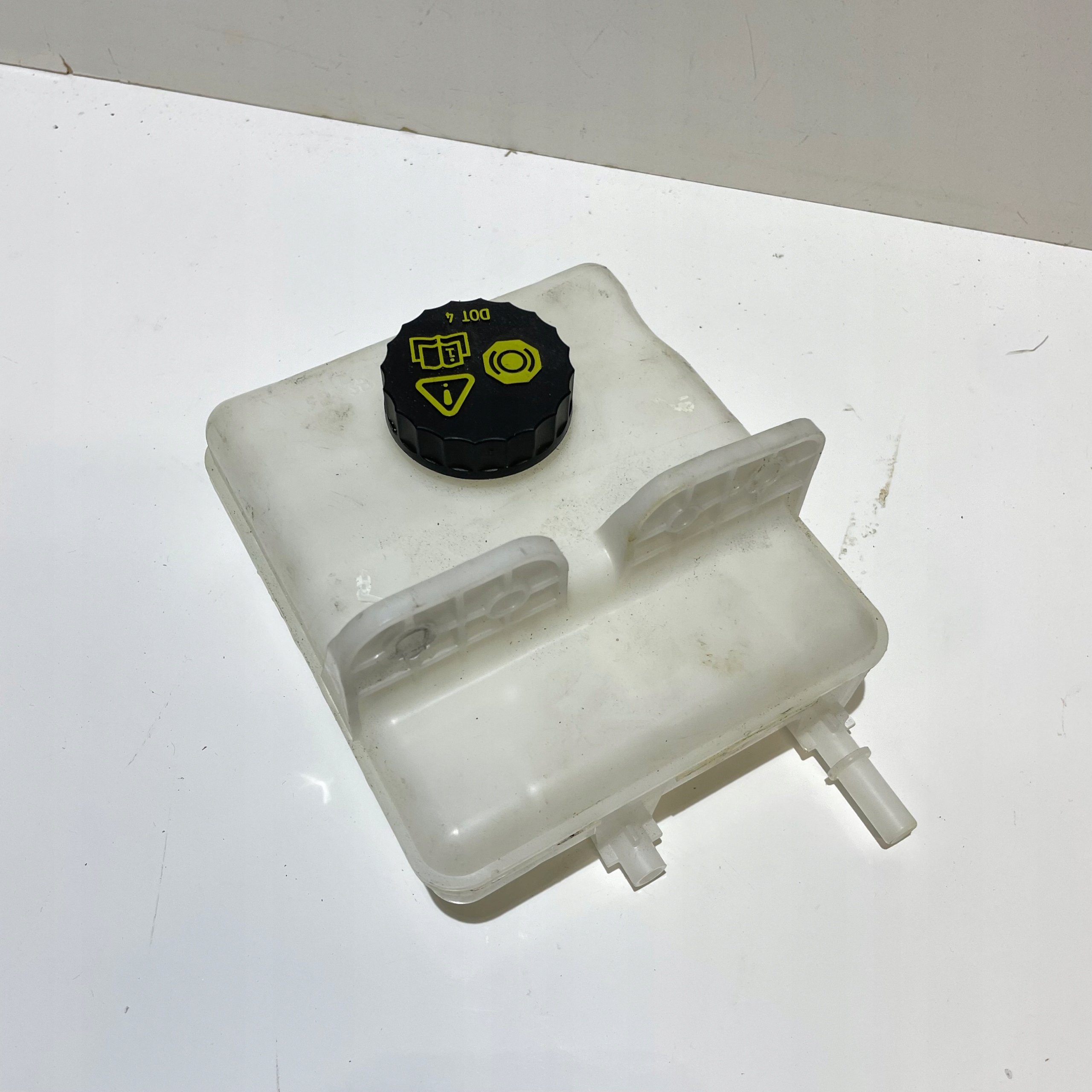RENAULT ZOE II SERBATOIO LIQUIDO 0204850986