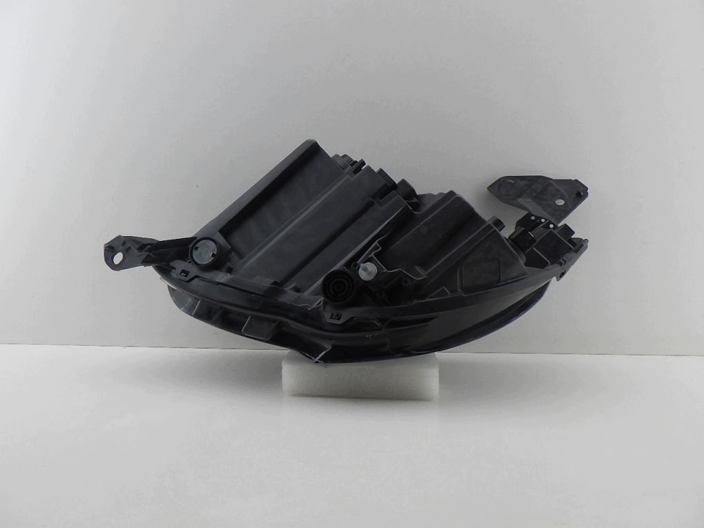 OPEL CORSA F 19- light right