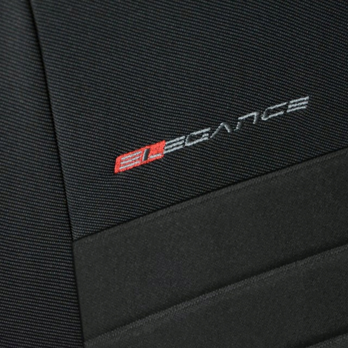 POKROWCE do Nissan Juke - 2010-2019 El P4 Model Elegance