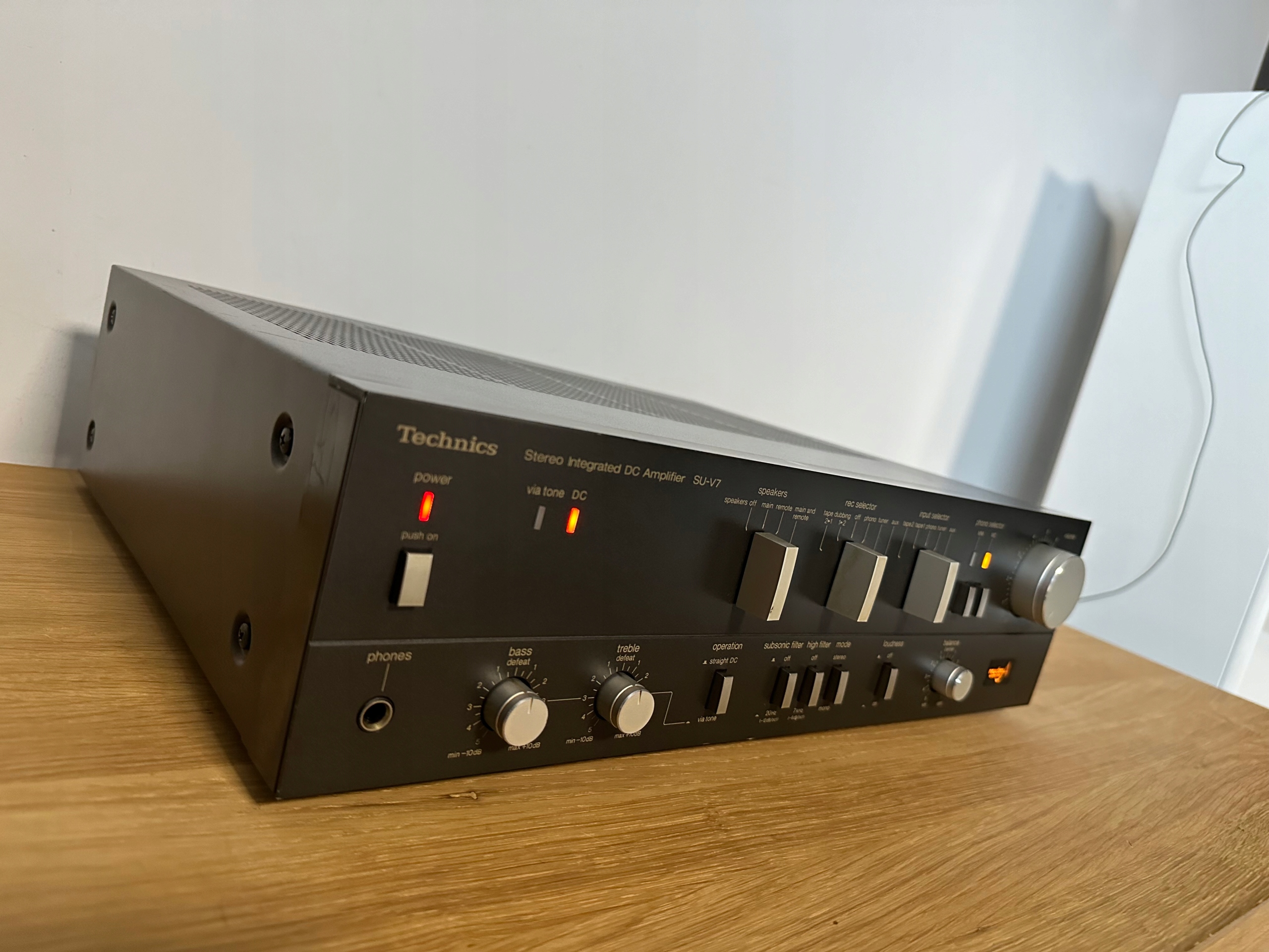 TECHNICS SU-V7 WZMACNIACZ TOP STEREO LEGENDA 1WŁ INSTRUKCJE