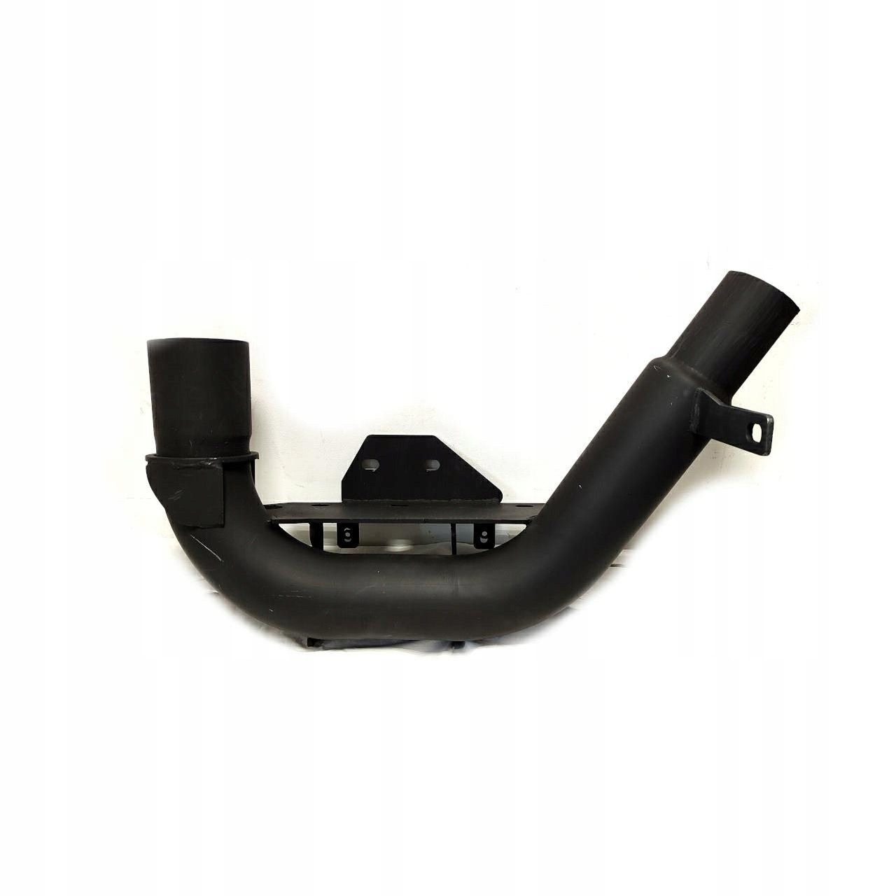 EXHAUST MANIFOLD PIPE CASE MCCORMICK 252530A2