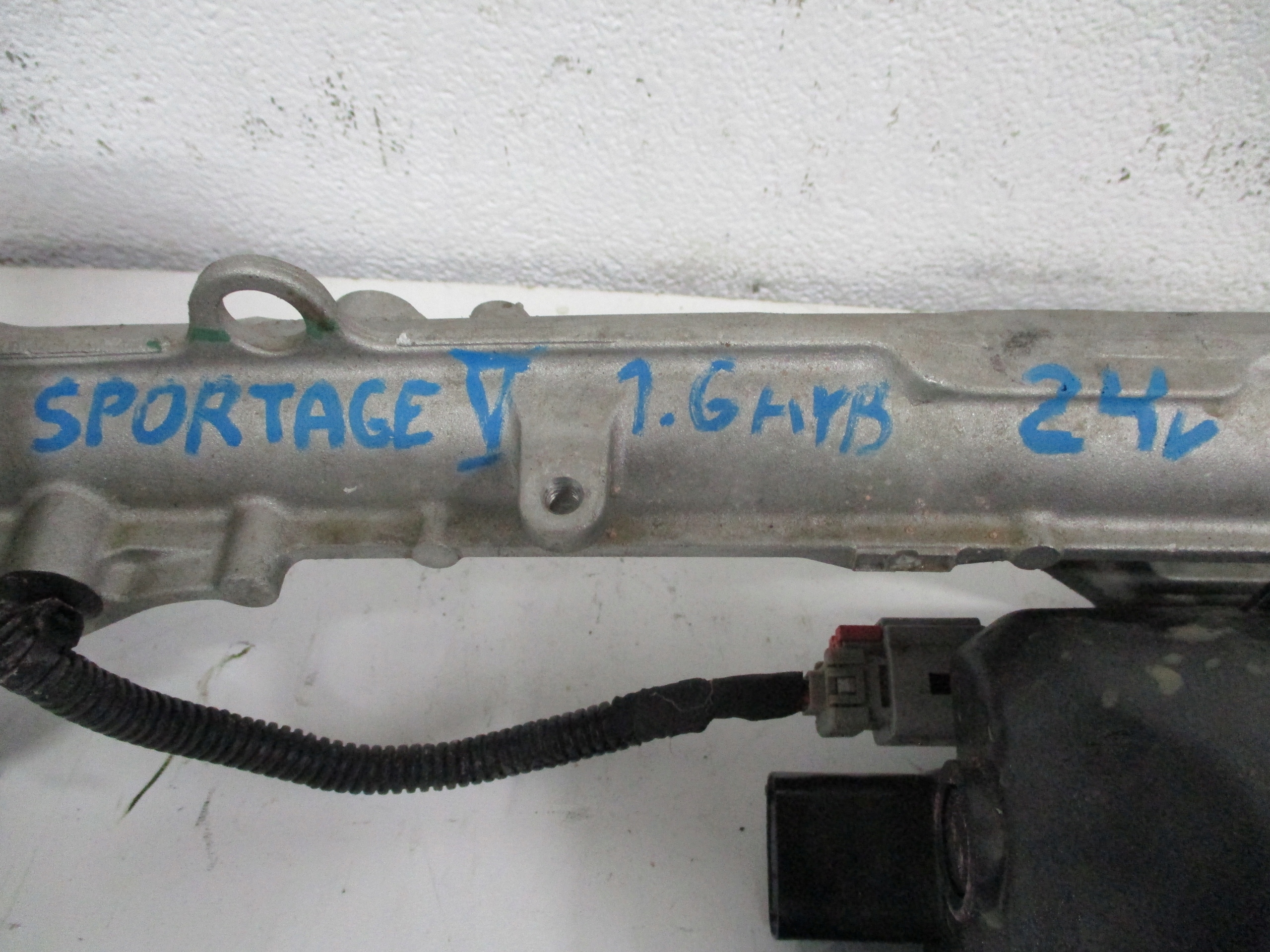 control KIA SPORTAGE V 57700 R2500 57700-R2500