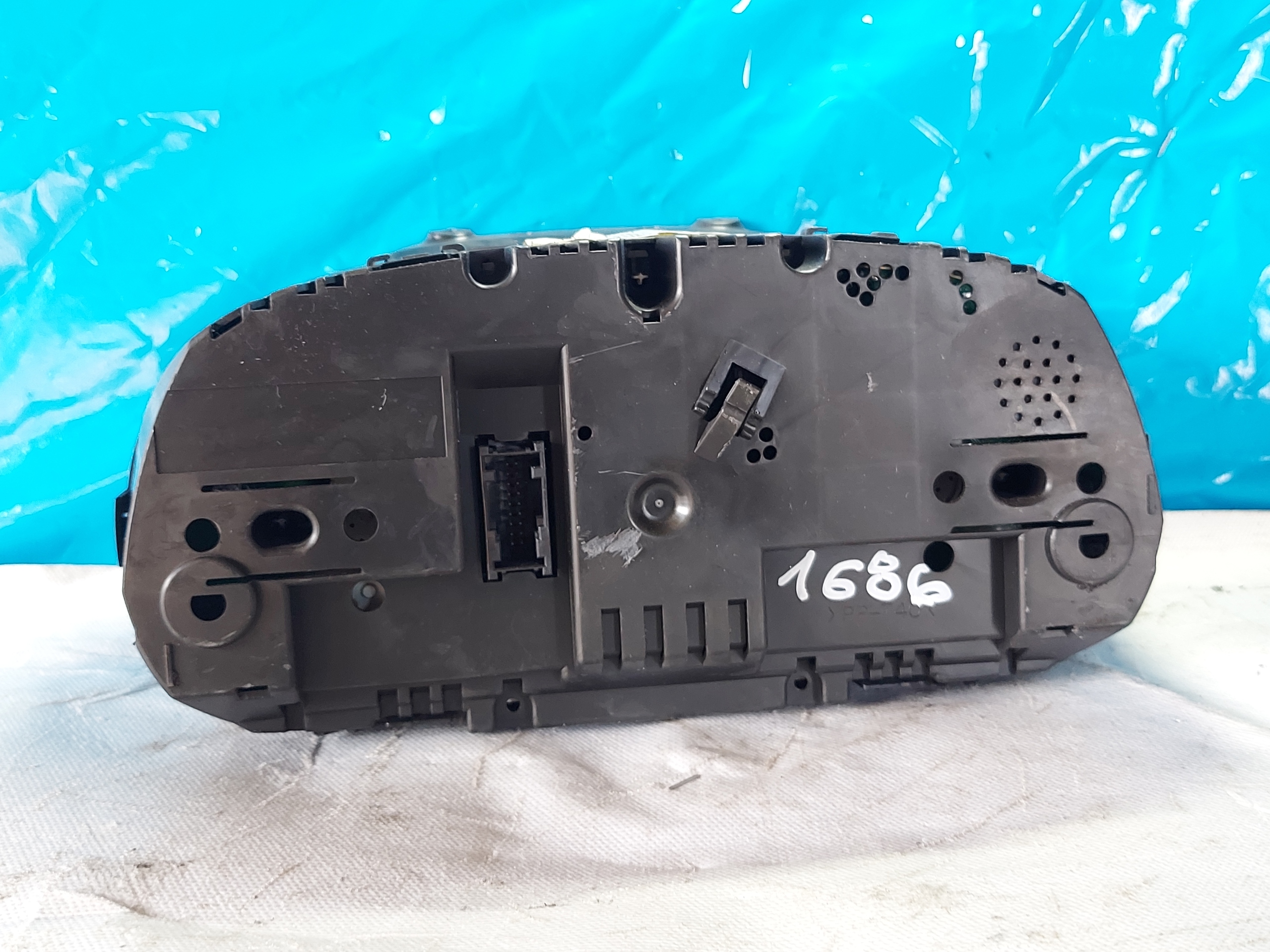 dials clock BMW 1 E87 118D 102495230