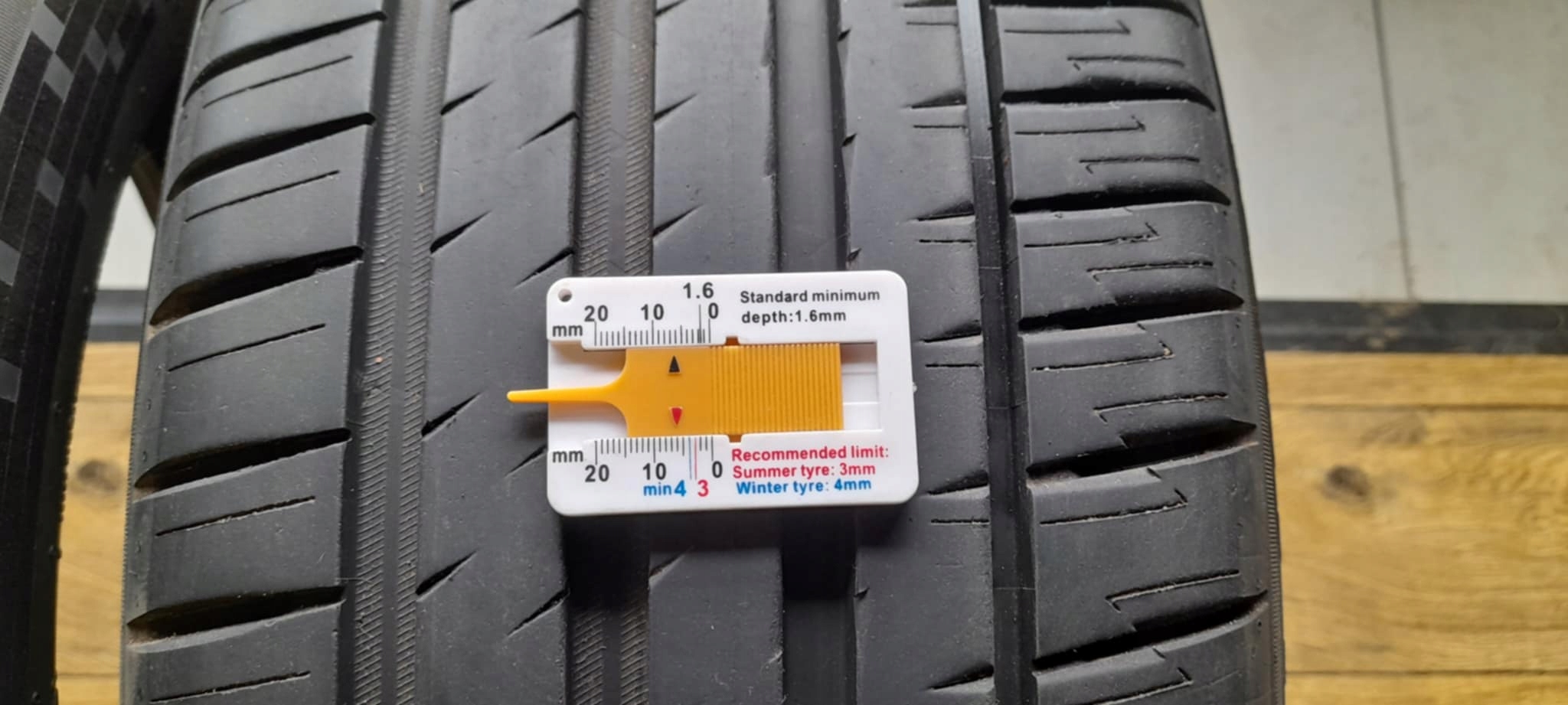 MICHELIN PILOT SPORT EV 235/55R20 105Y XL NE0