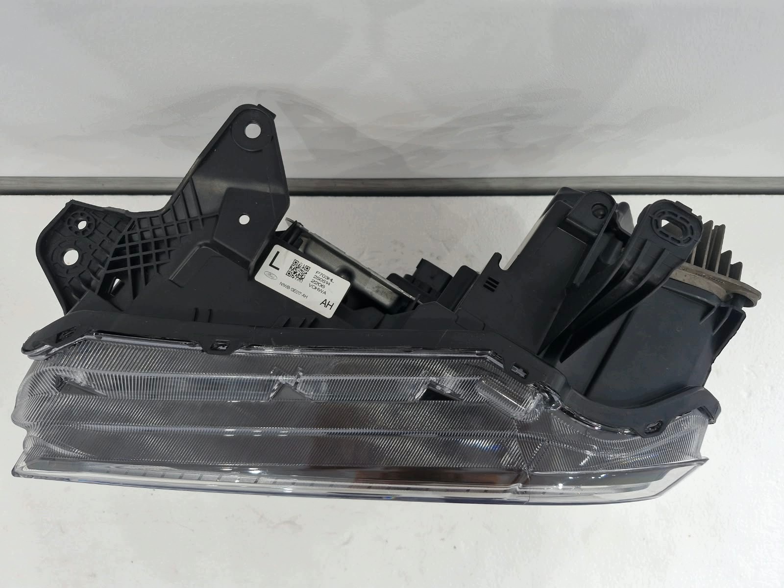 light left Ford Ranger 6 VI Raptor FULL LED