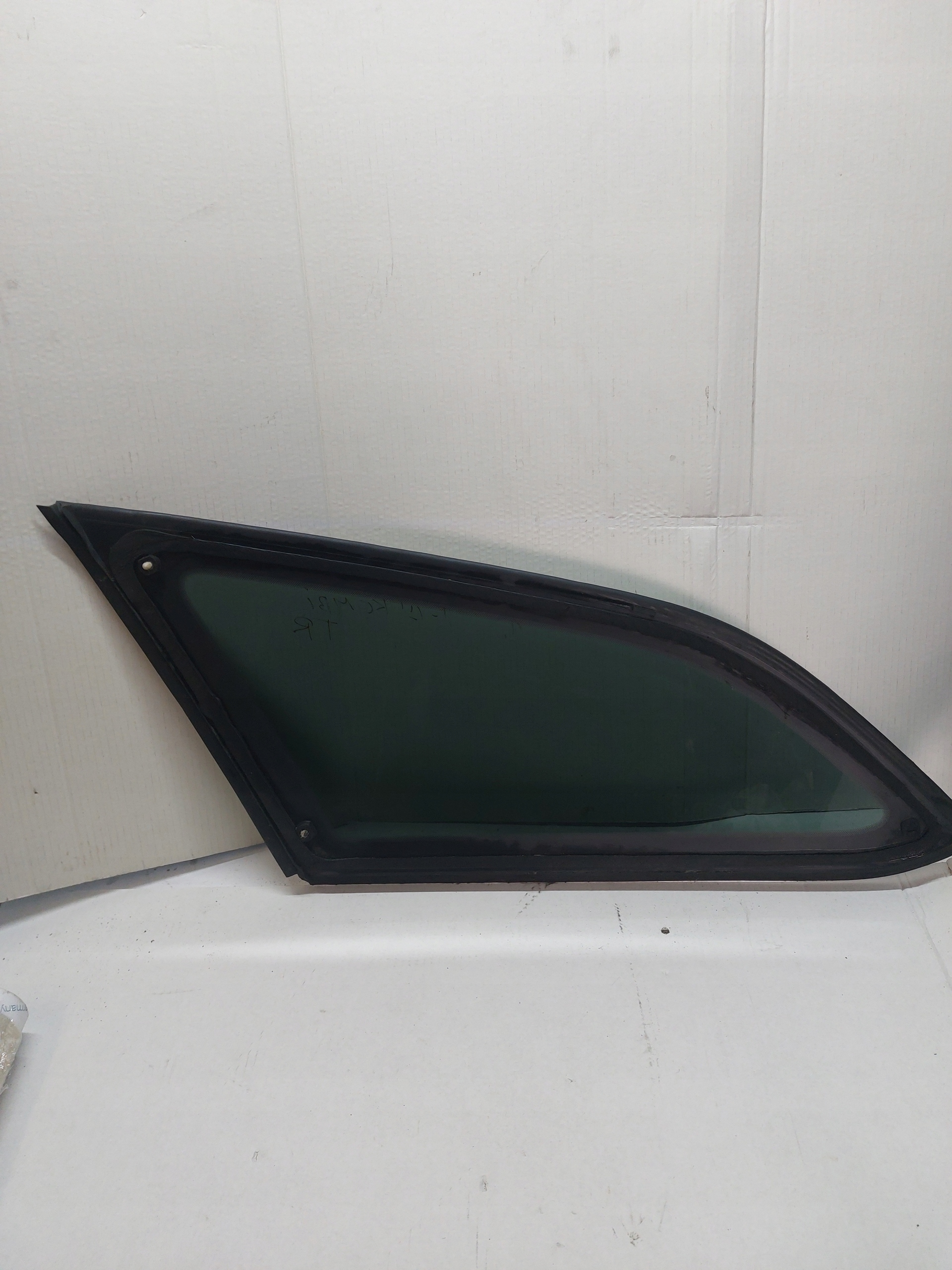 window bodywork right rear part FORD FOCUS III KOMBI