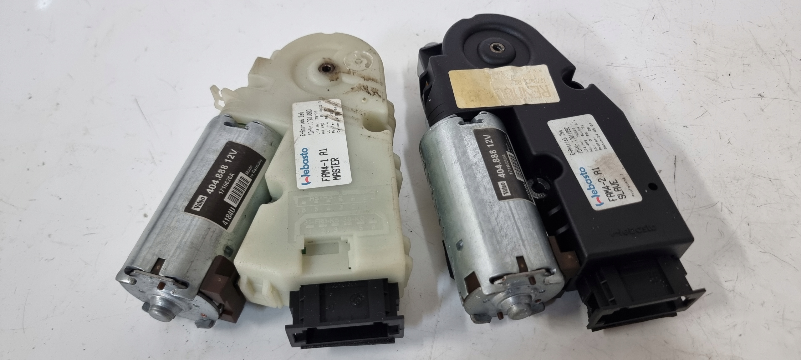 SILNICZEK DACHU SZYBERDACHU SZKLANEGO SILNICZKI RENAULT ESPACE IV LIFT