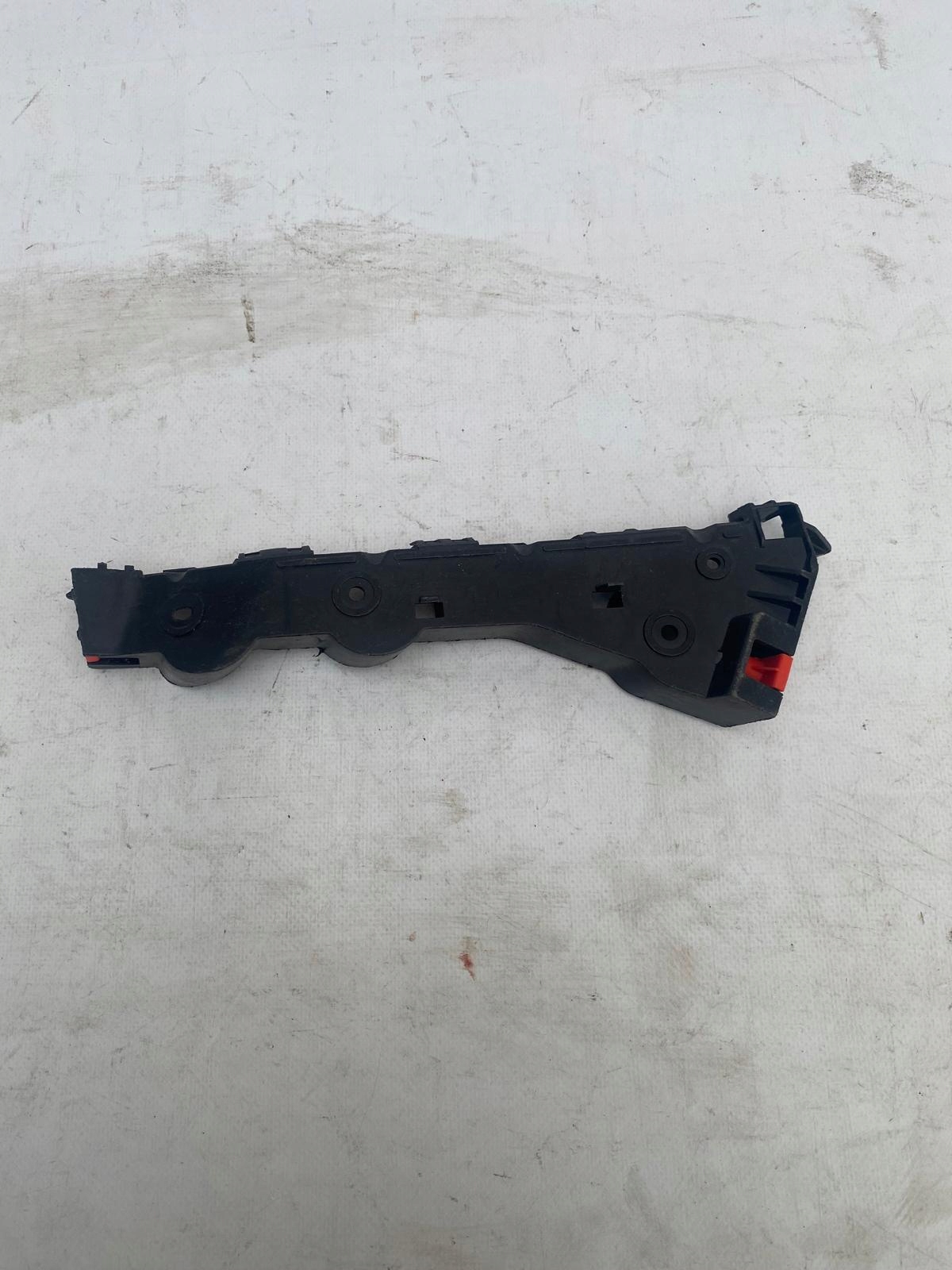 OPEL ZAFIRA B 05- bumper bracket left front