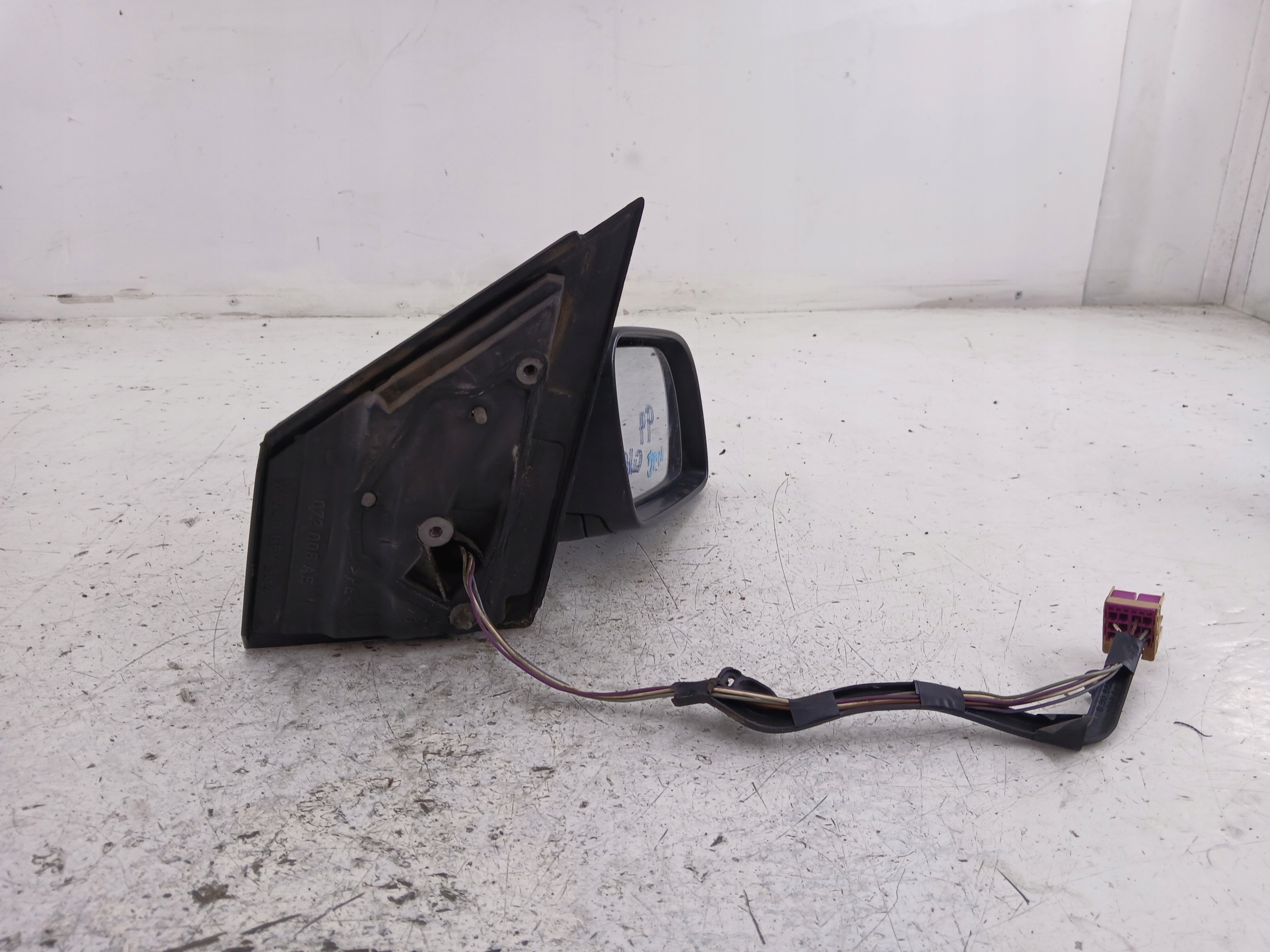 VW POLO 9N mirror right 5 PIN black,