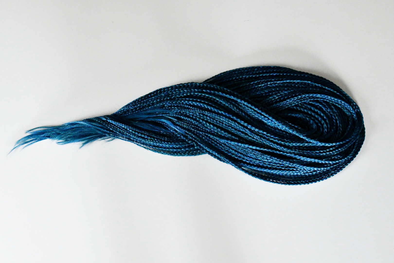 Sada opakovaně použitelných copánků 60 kusů, 120 konců, modrá