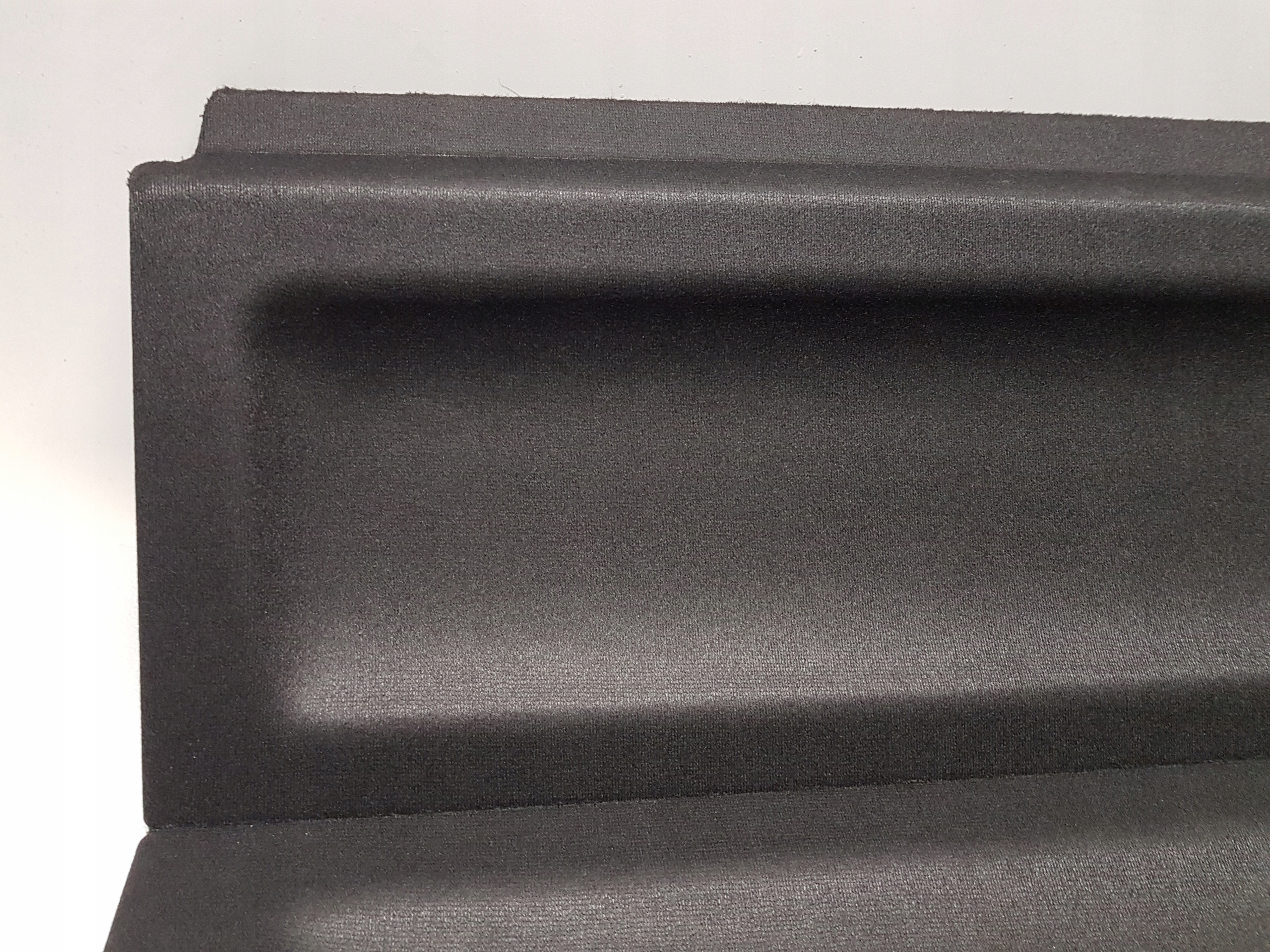plato boot rear BMW X1 U11 9462027